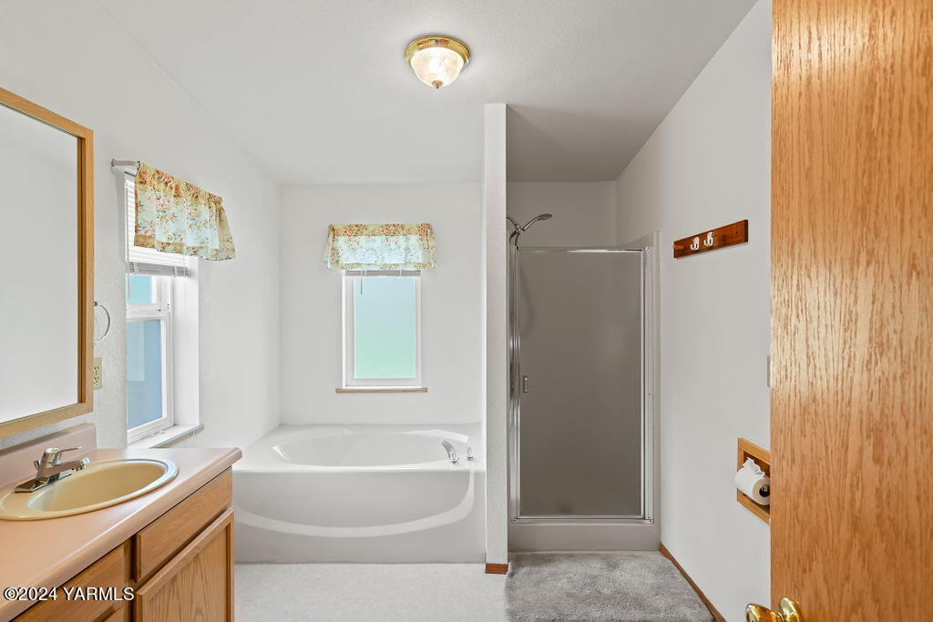 3701 Gun Club Rd Unit: 122