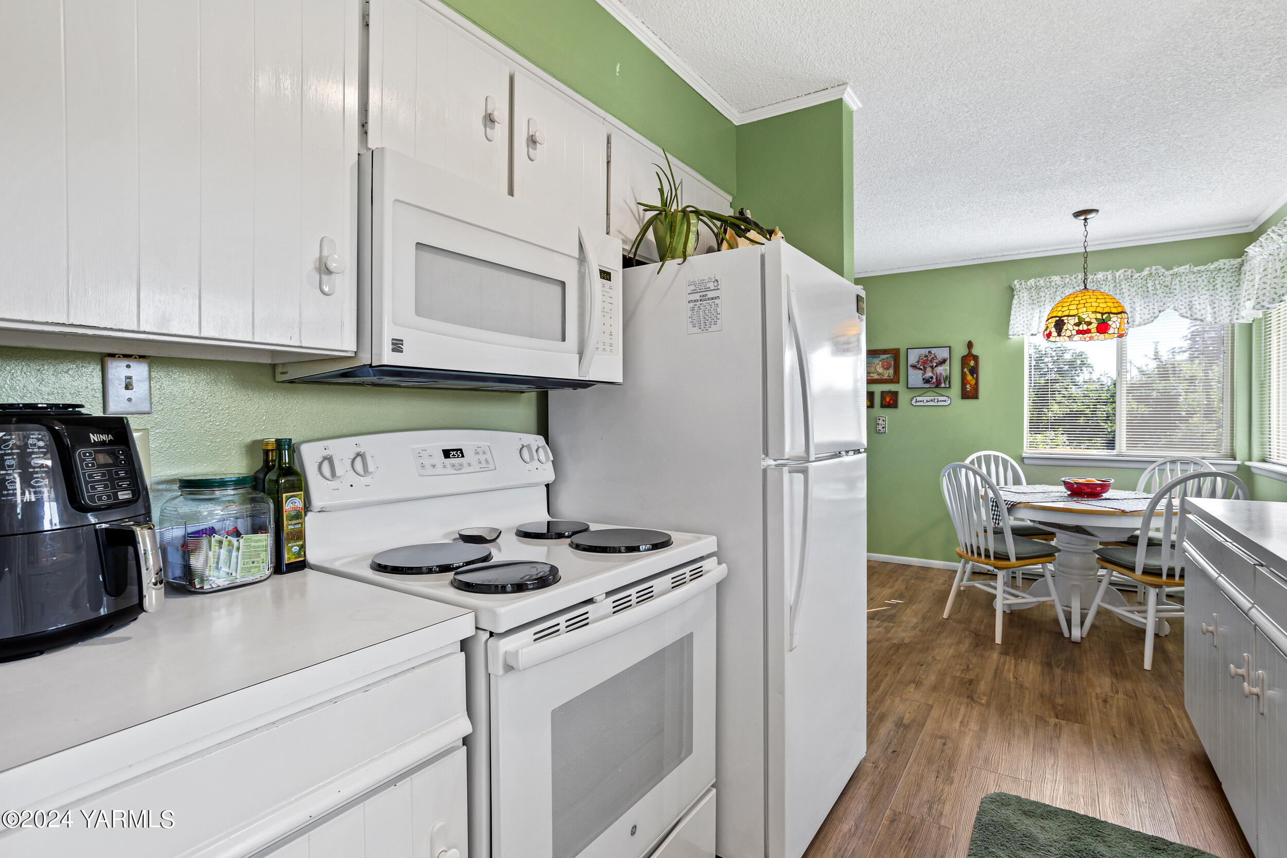 4590 Naches Heights Rd