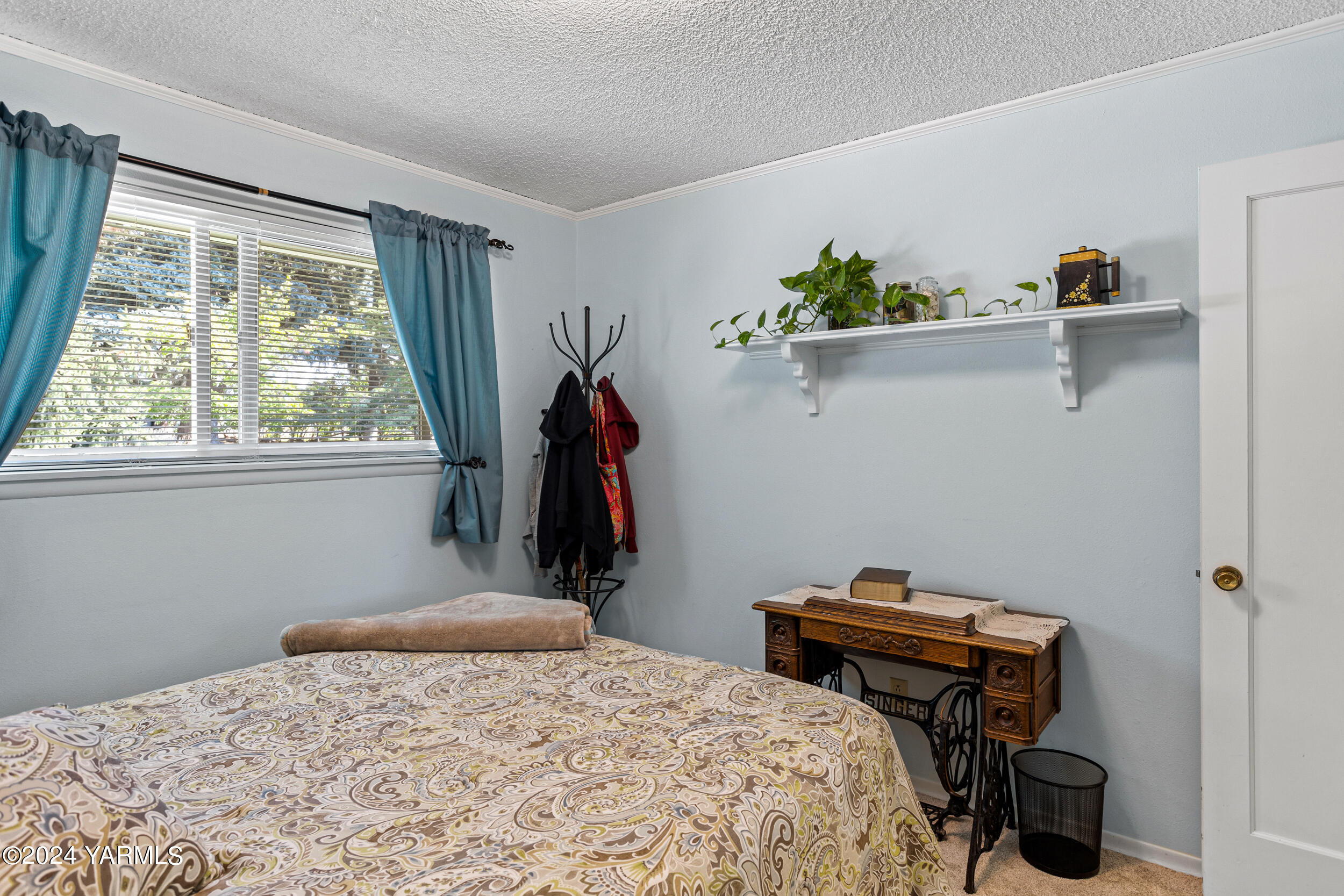 4590 Naches Heights Rd