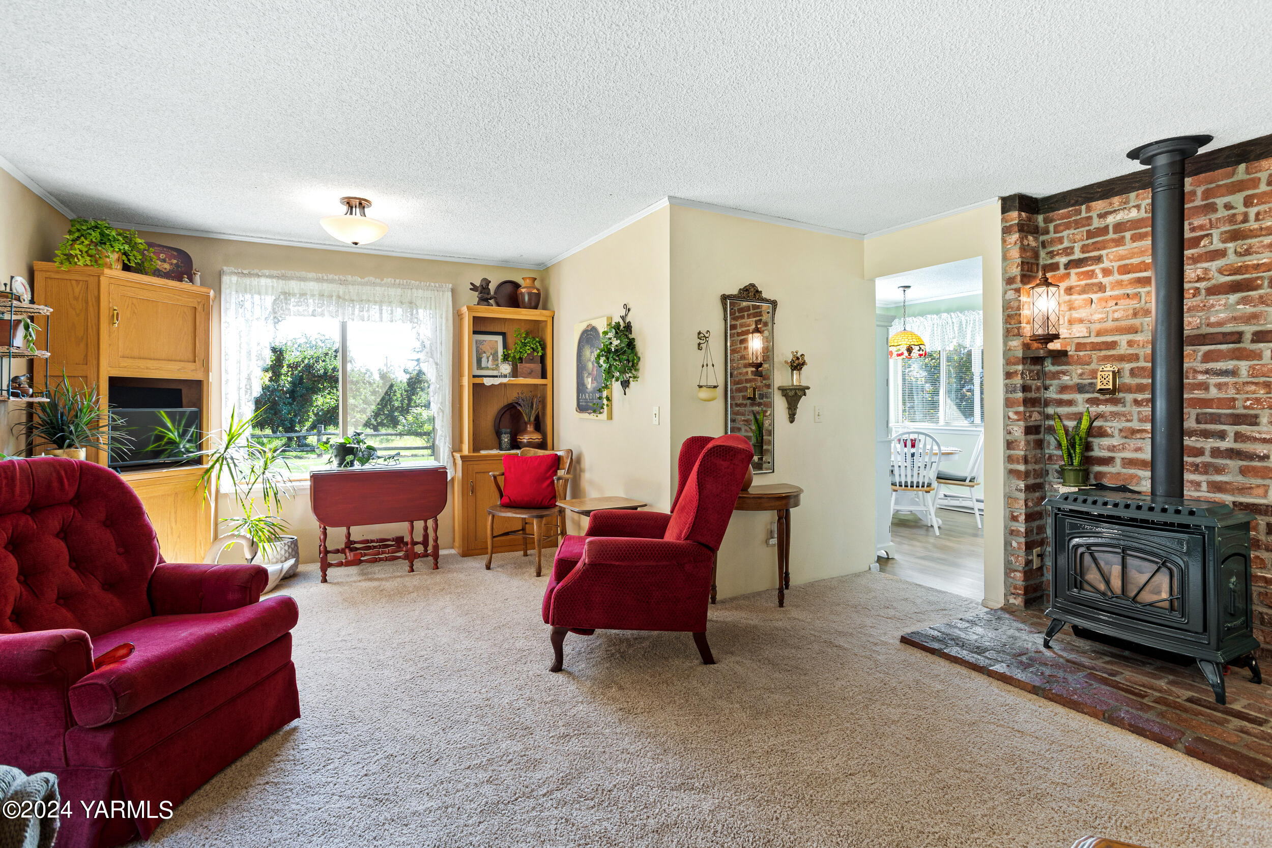 4590 Naches Heights Rd