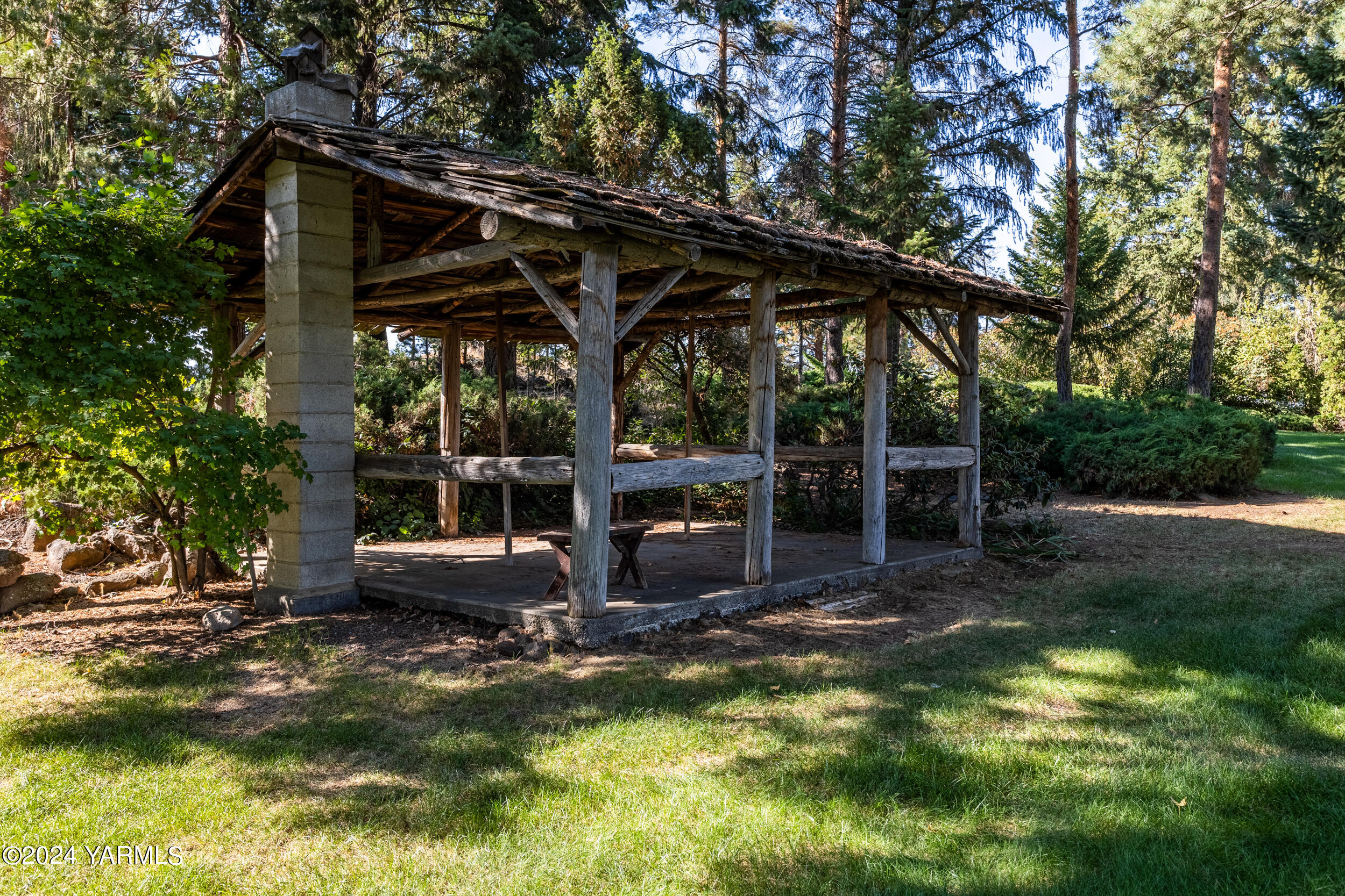 4590 Naches Heights Rd