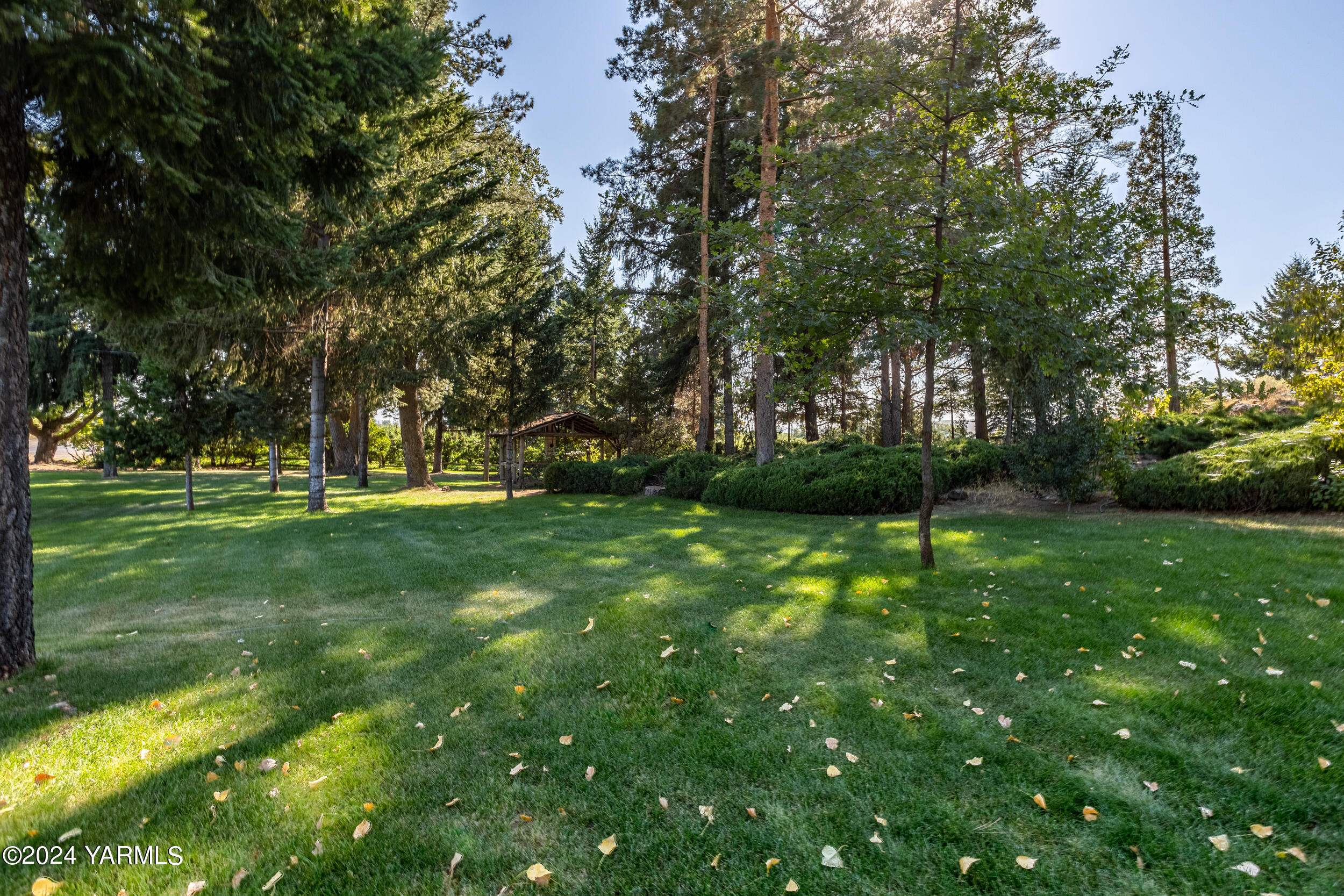 4590 Naches Heights Rd