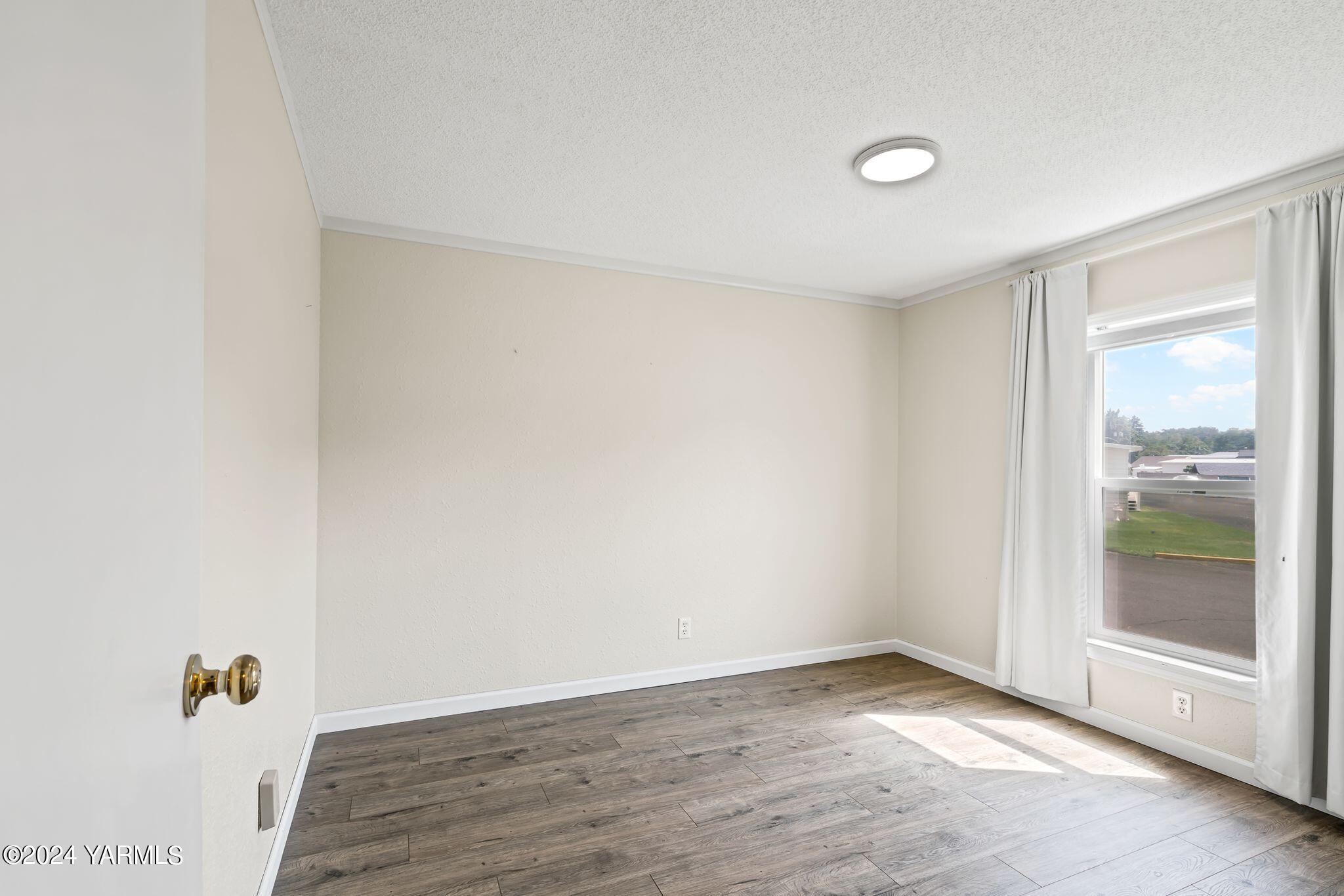 3601 Castlevale Rd Unit: 18