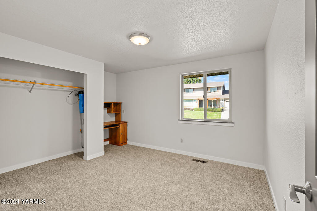 305 N 50th Ave