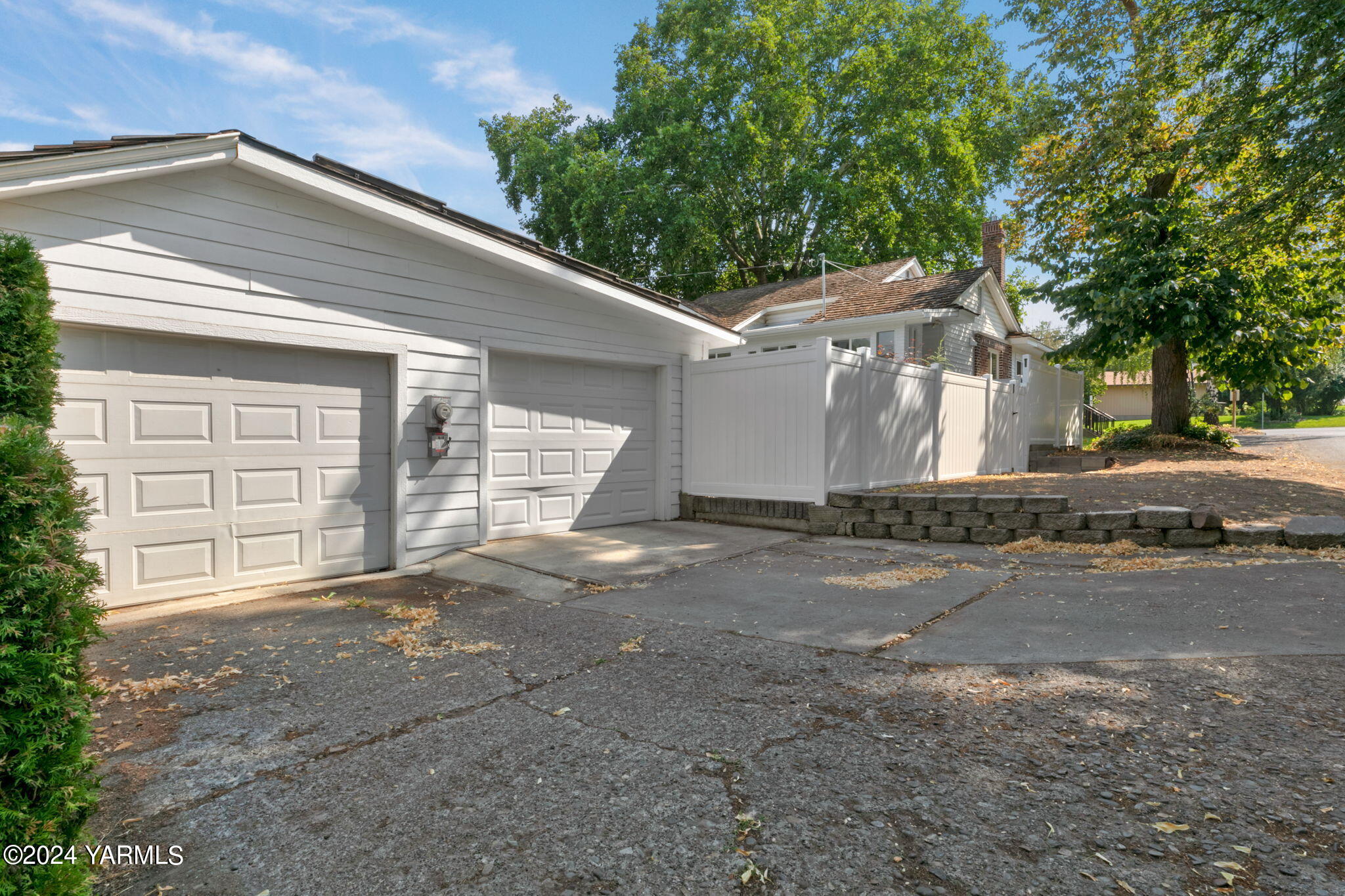 2115 Summitview Ave