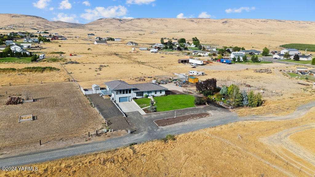 360 High Valley View St