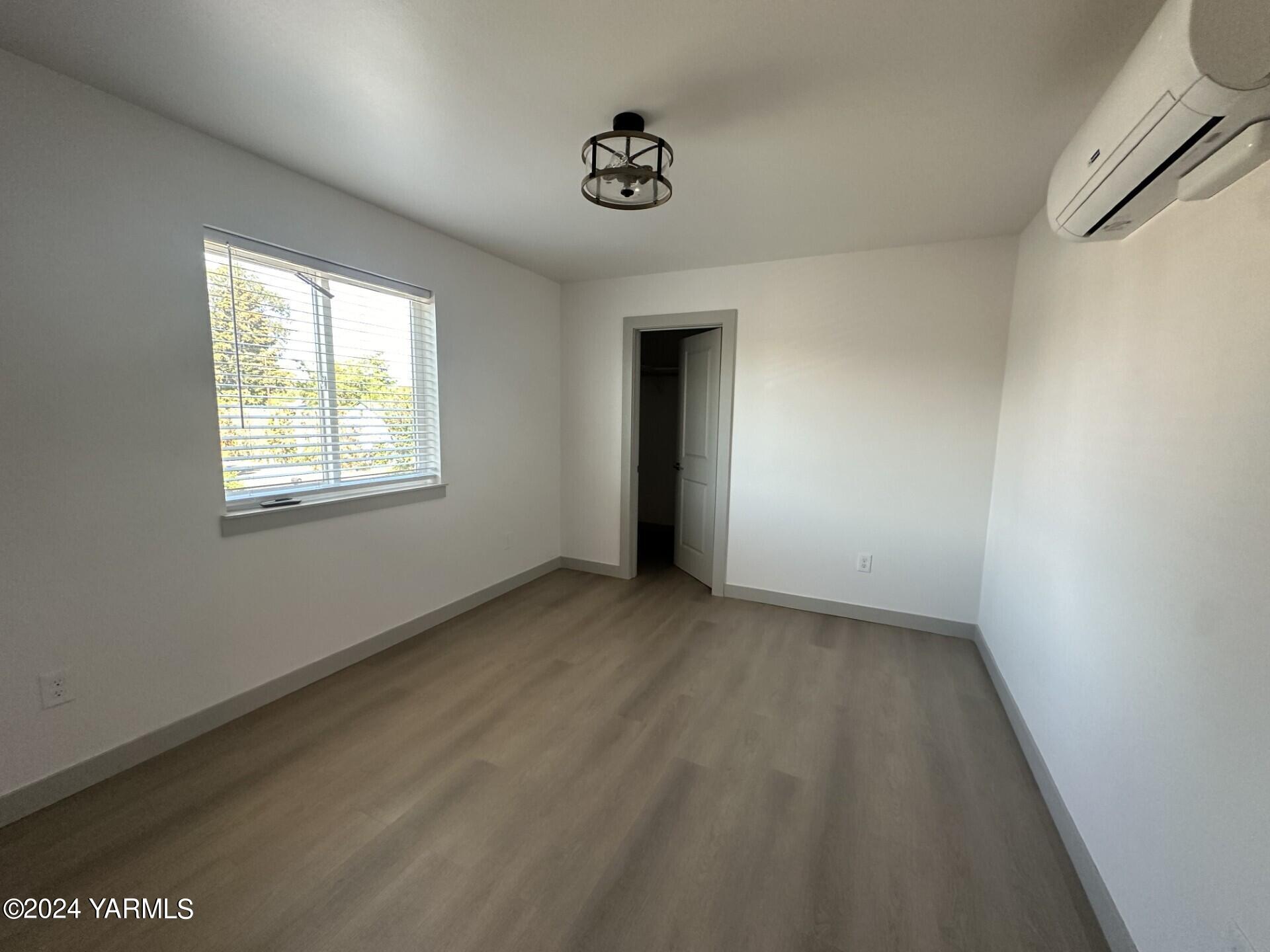 801 N 24th Ave Unit: 1&2