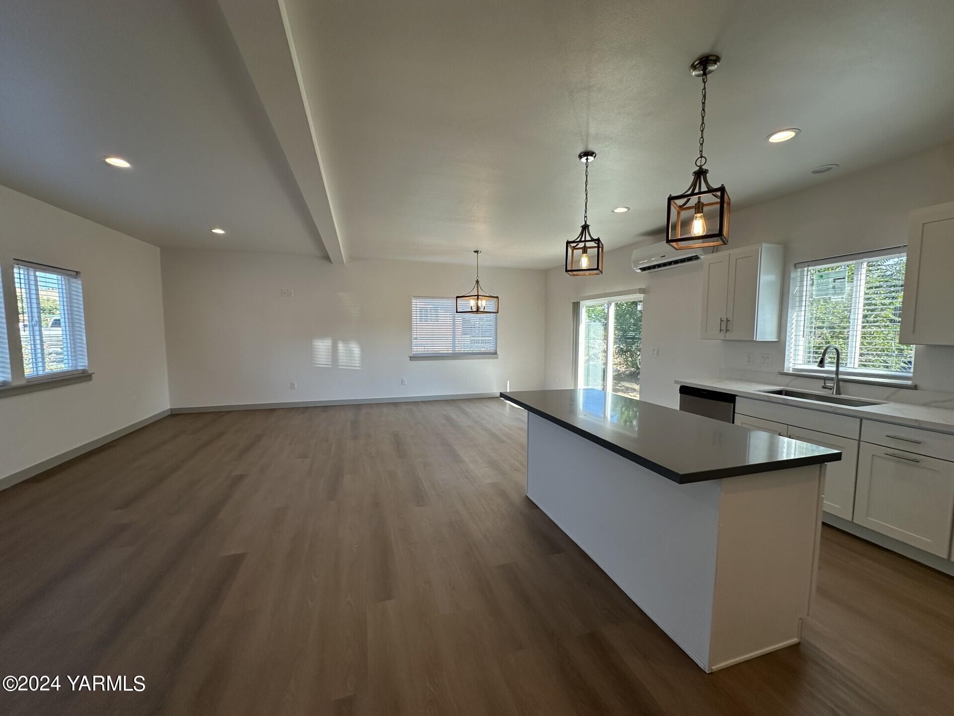 801 N 24th Ave Unit: 1&2