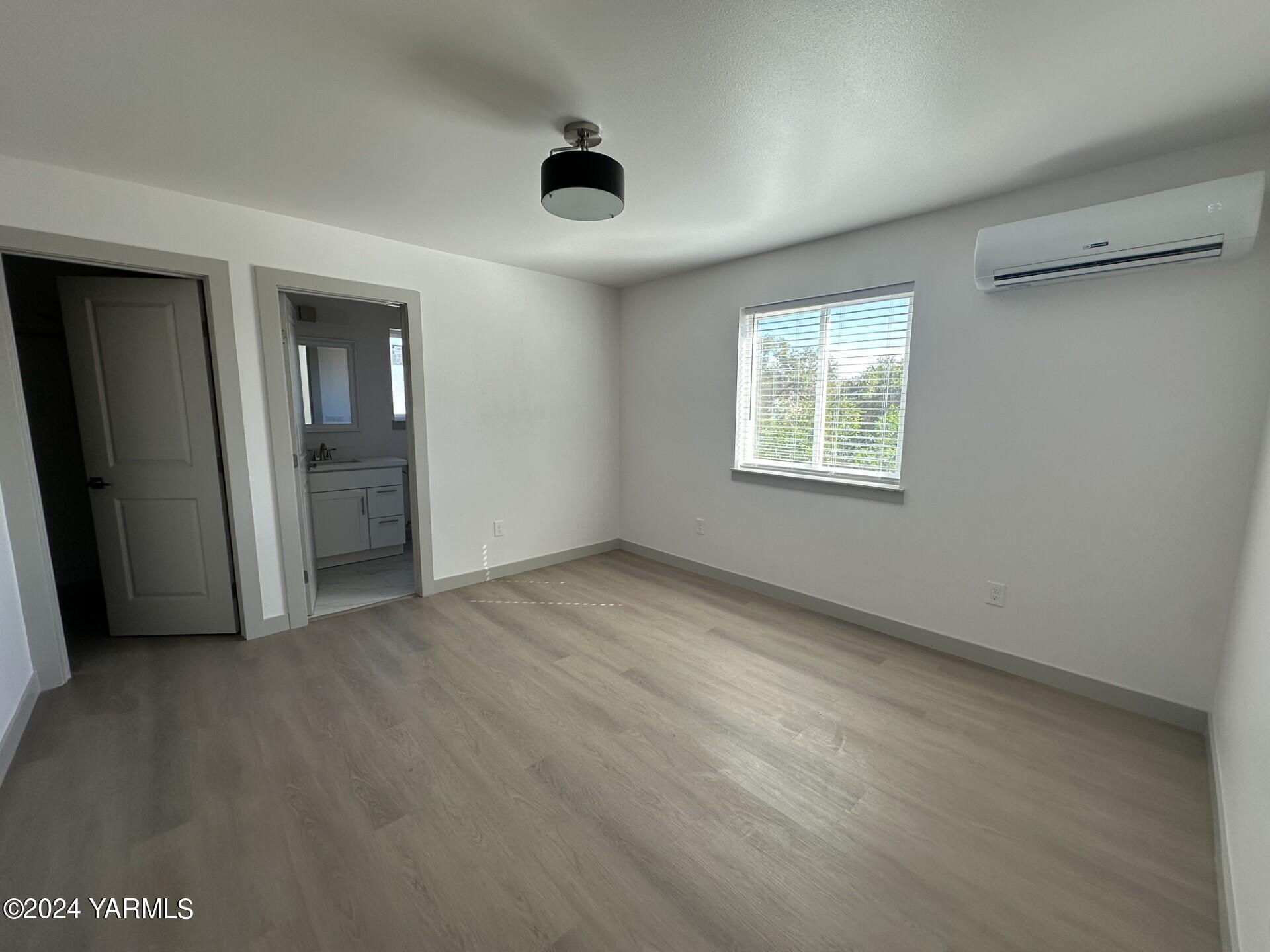 801 N 24th Ave Unit: 1&2