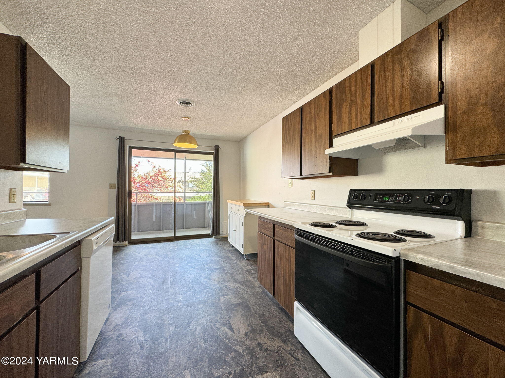 701 S 38th Ave Unit: 1