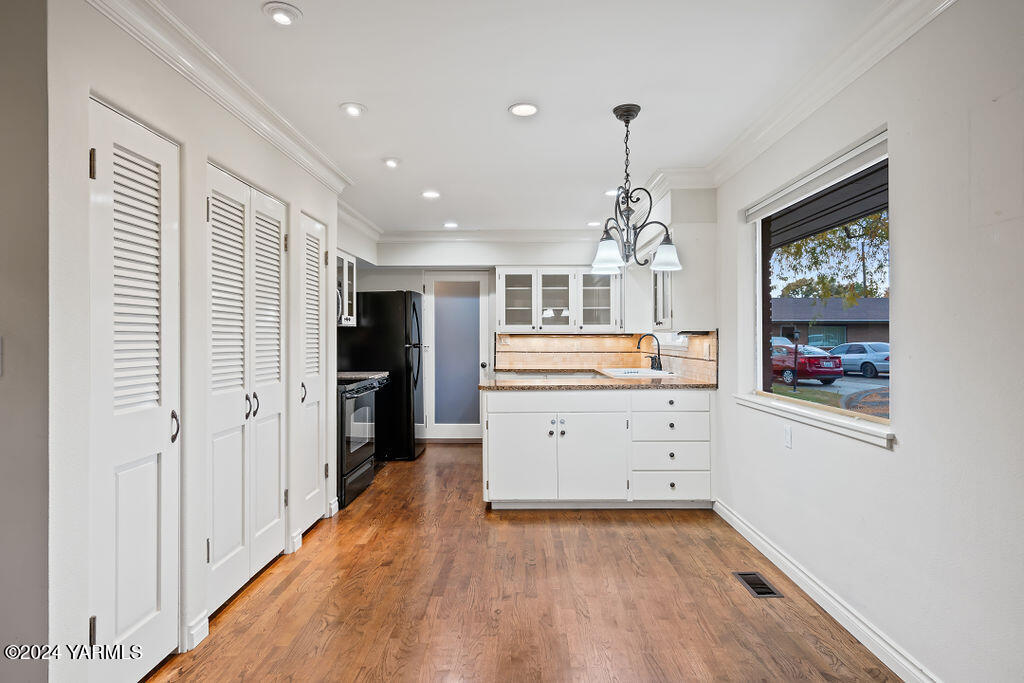316 N 38th Ave