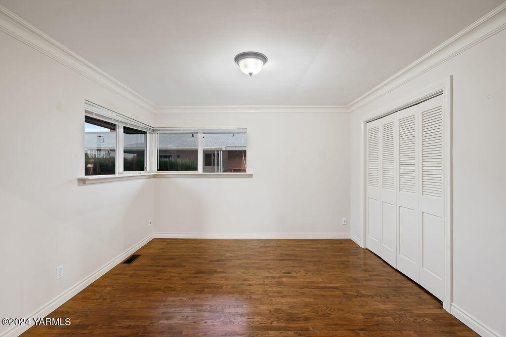 316 N 38th Ave