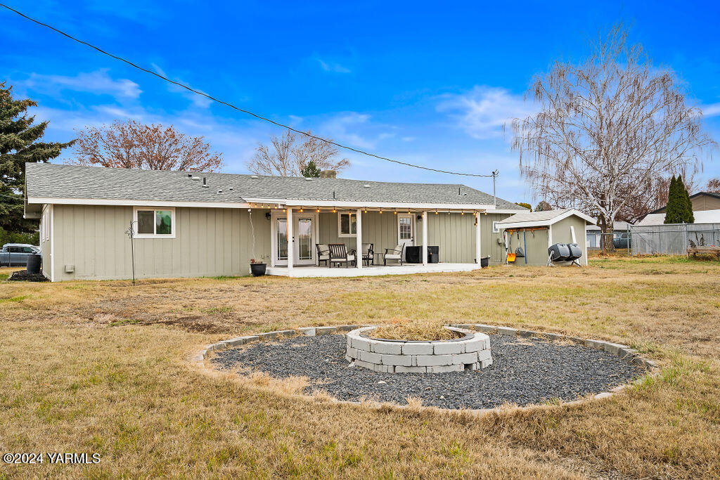 1904 S 47th Ave