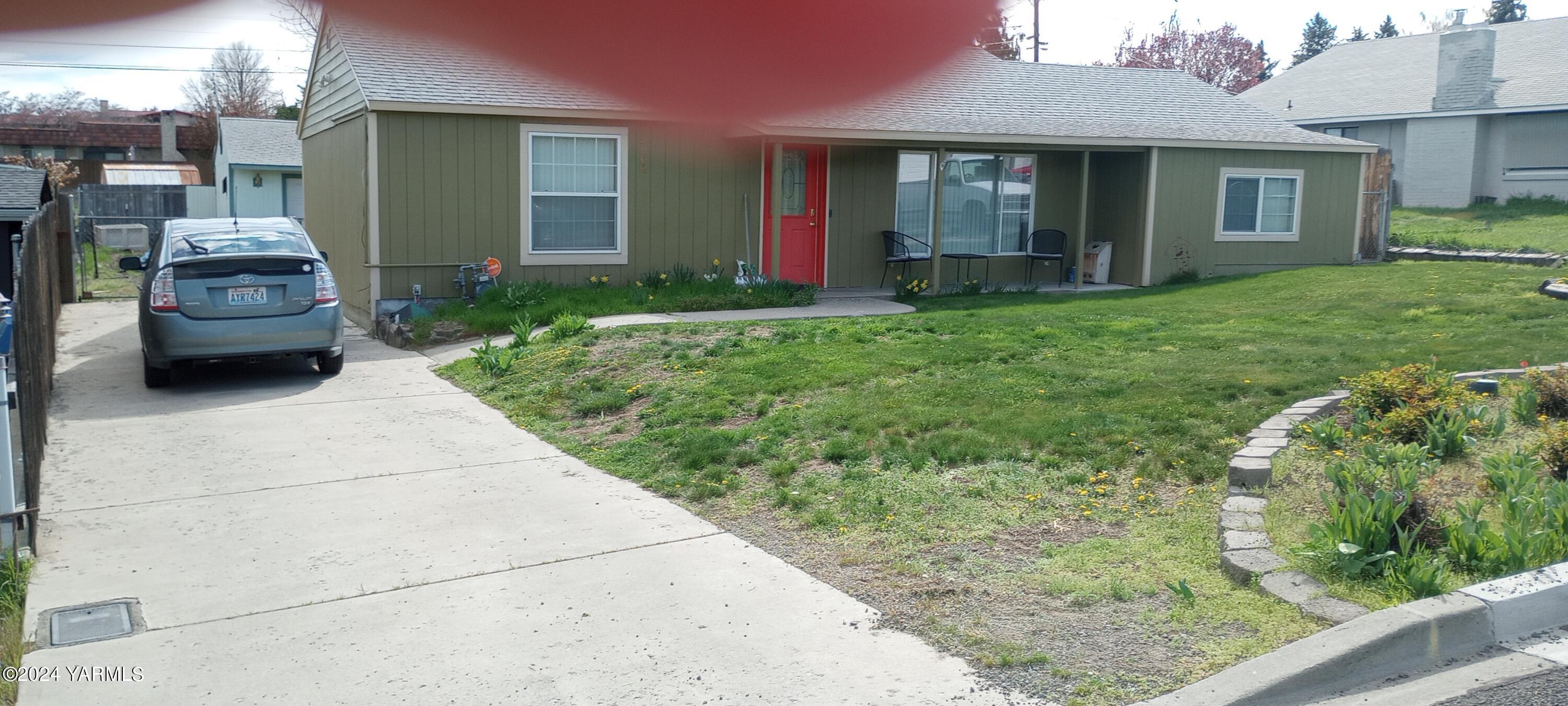 4804 modesto Way
