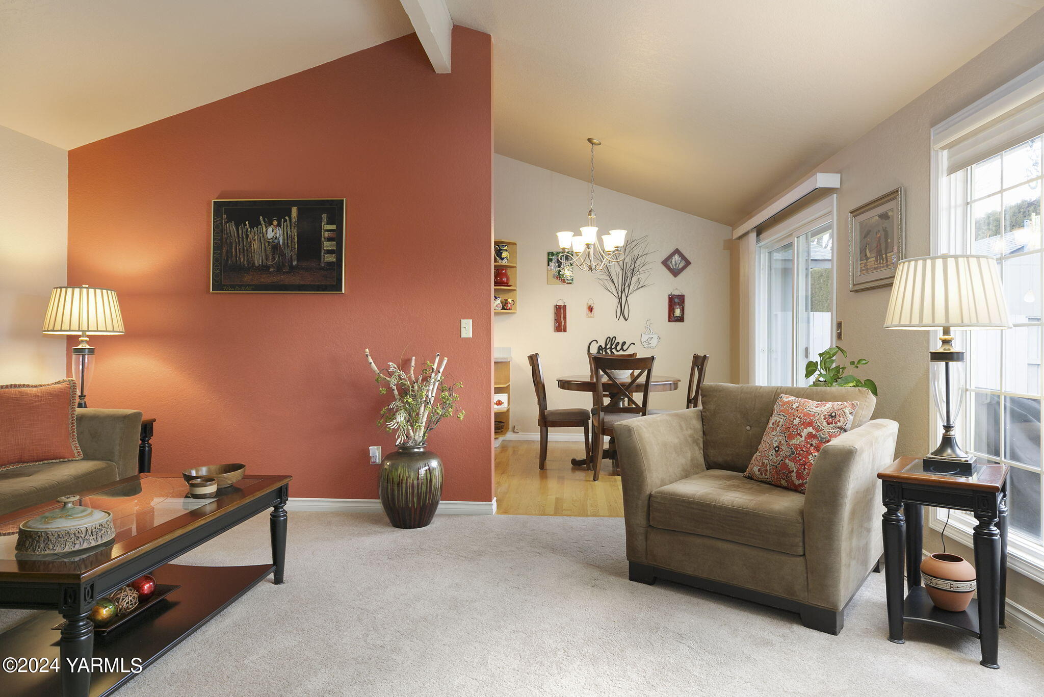 701 S 54th Ave