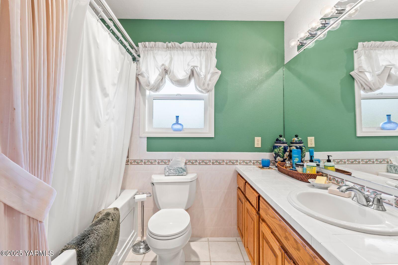 101 N 48th Ave Unit: 6B