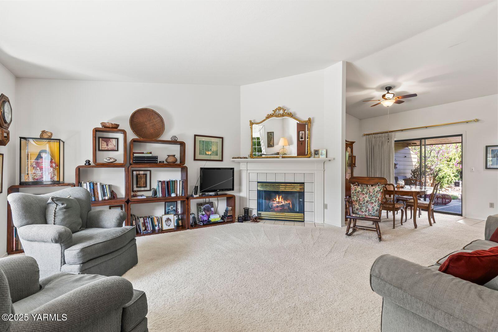 101 N 48th Ave Unit: 6B