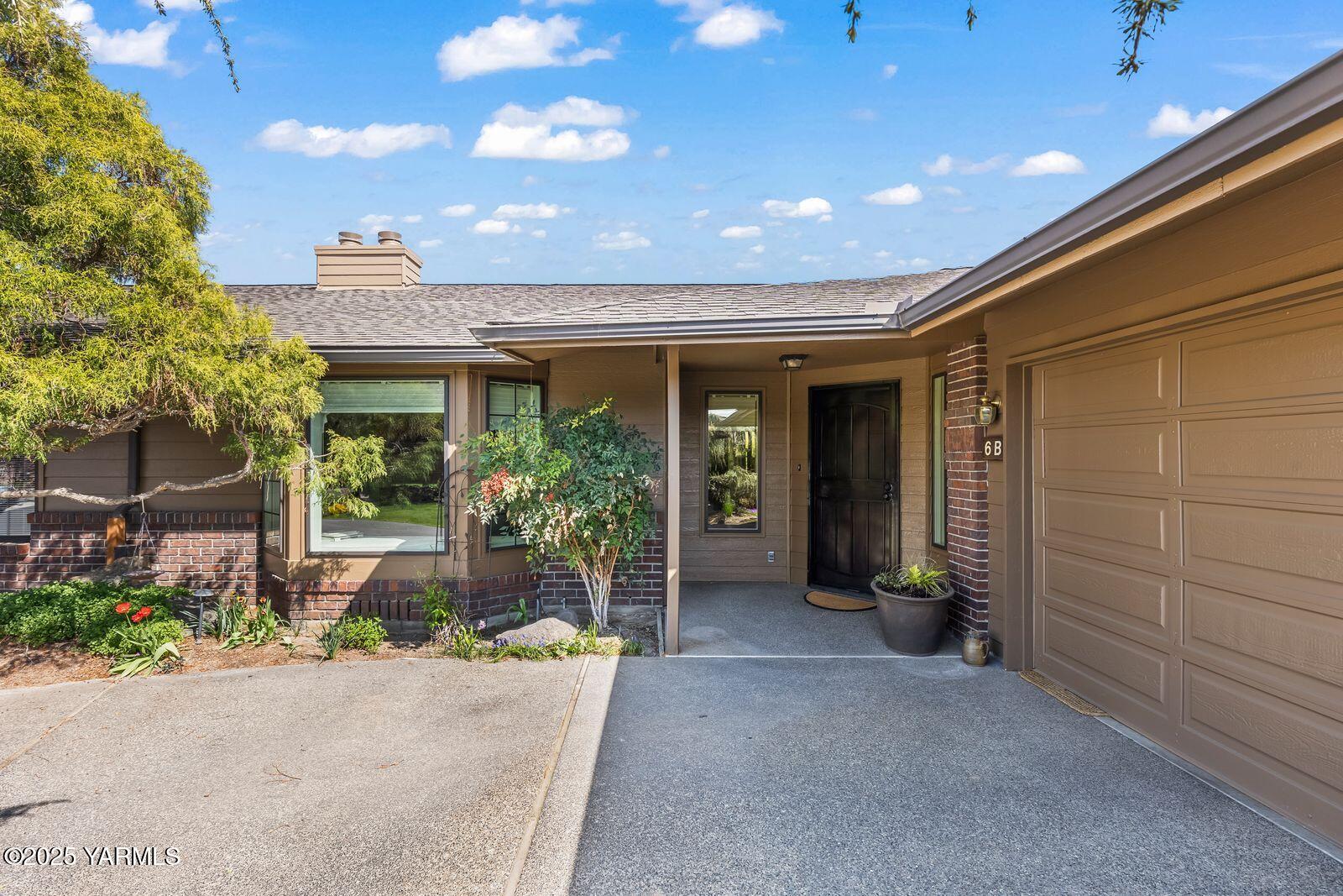 101 N 48th Ave Unit: 6B