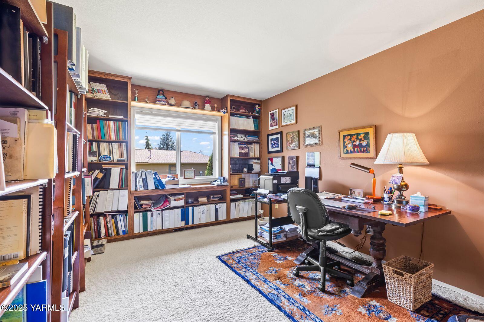 101 N 48th Ave Unit: 6B