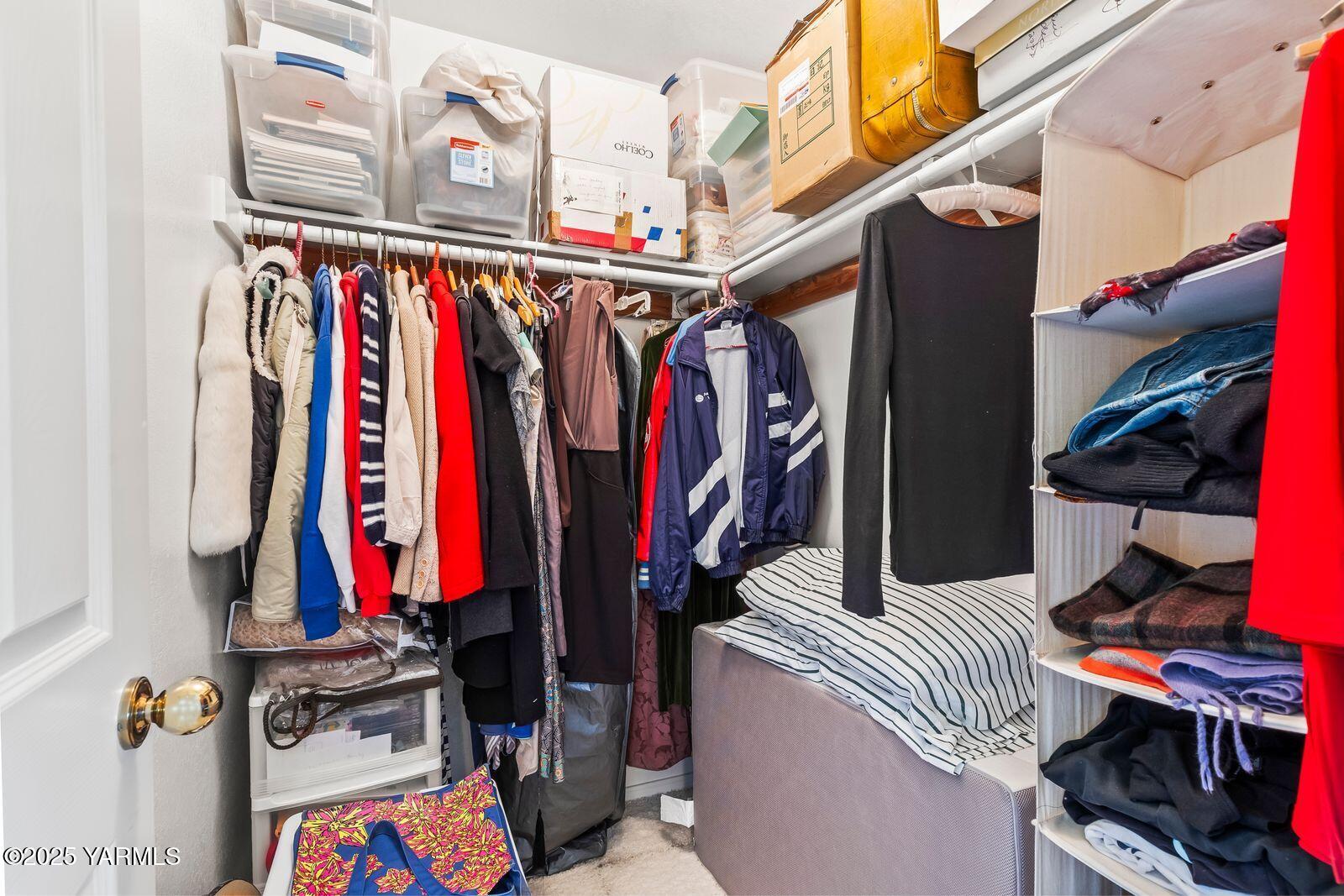 101 N 48th Ave Unit: 6B