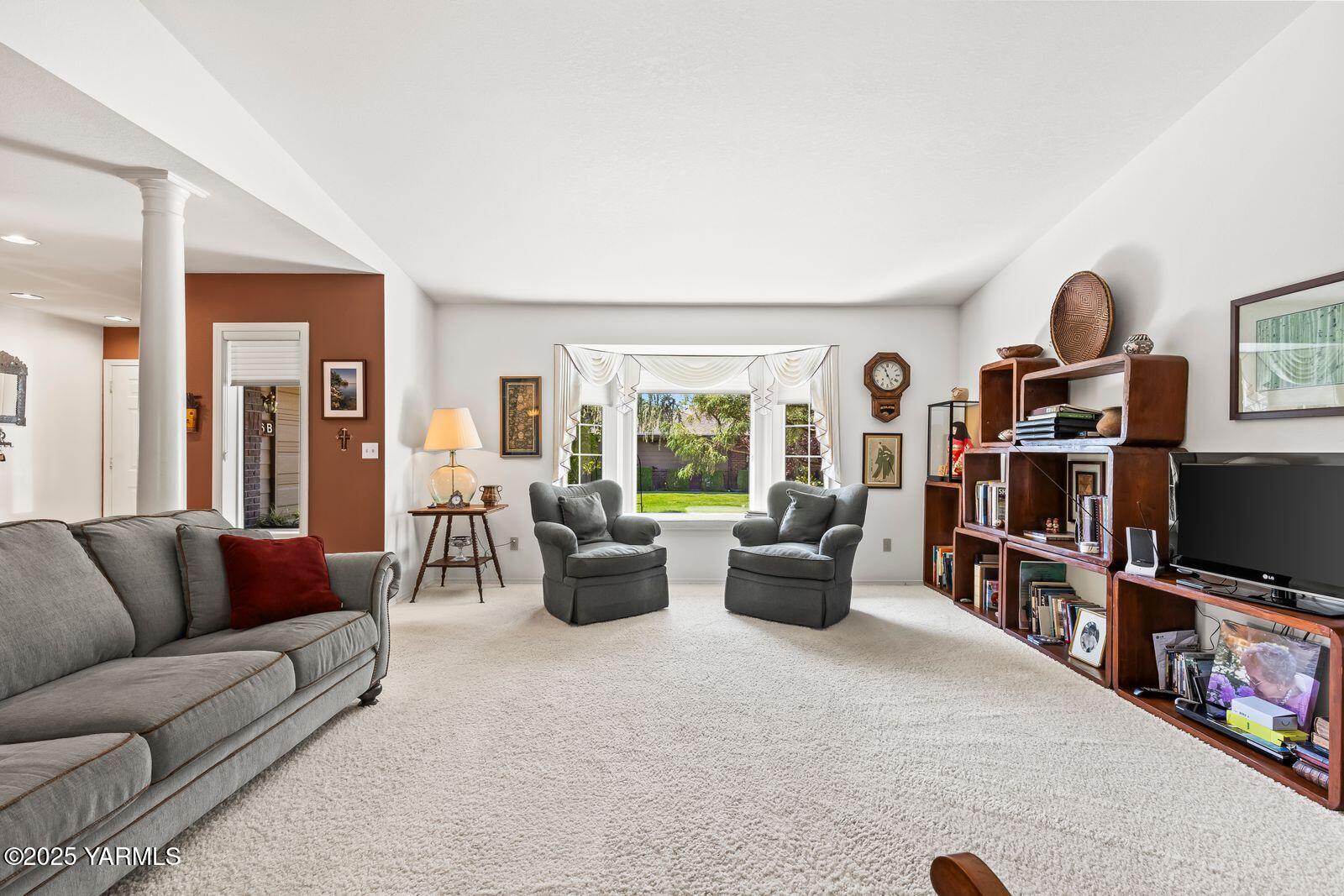 101 N 48th Ave Unit: 6B