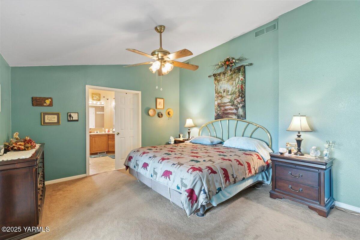 707 Moody Rd