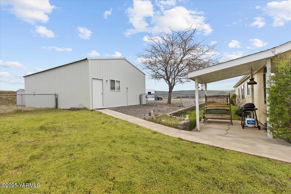 707 Moody Rd
