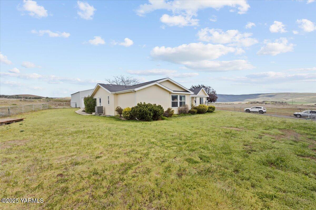 707 Moody Rd