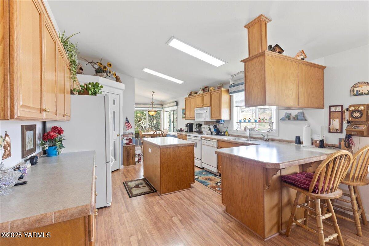 707 Moody Rd