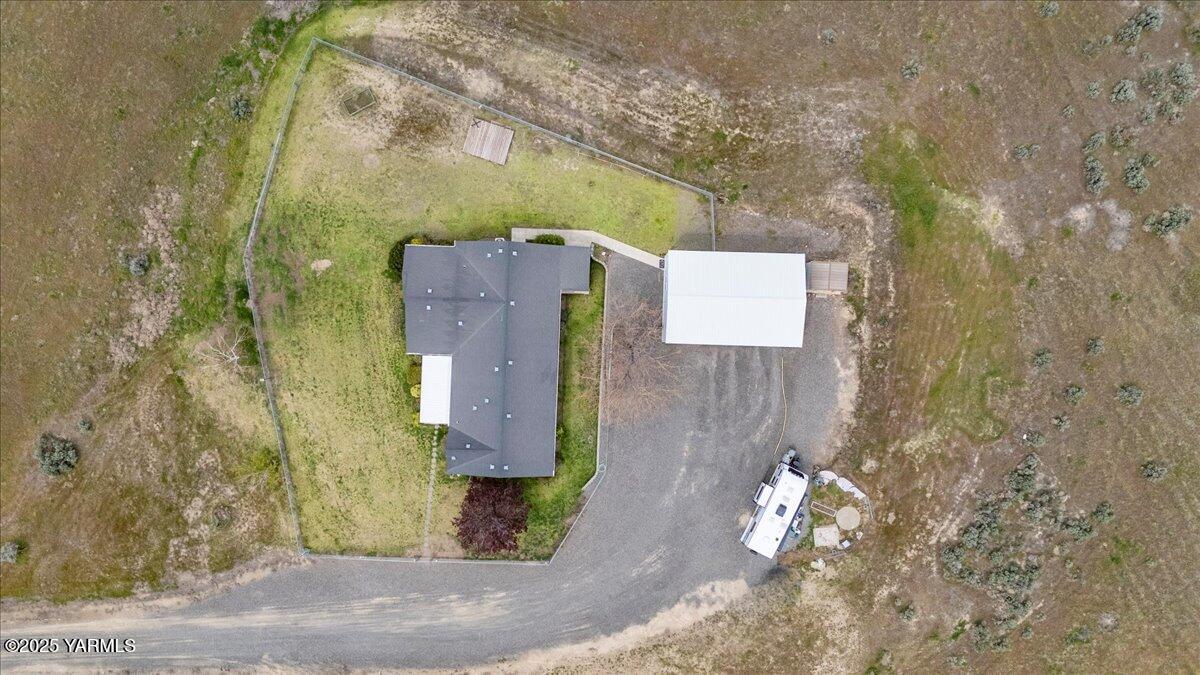 707 Moody Rd