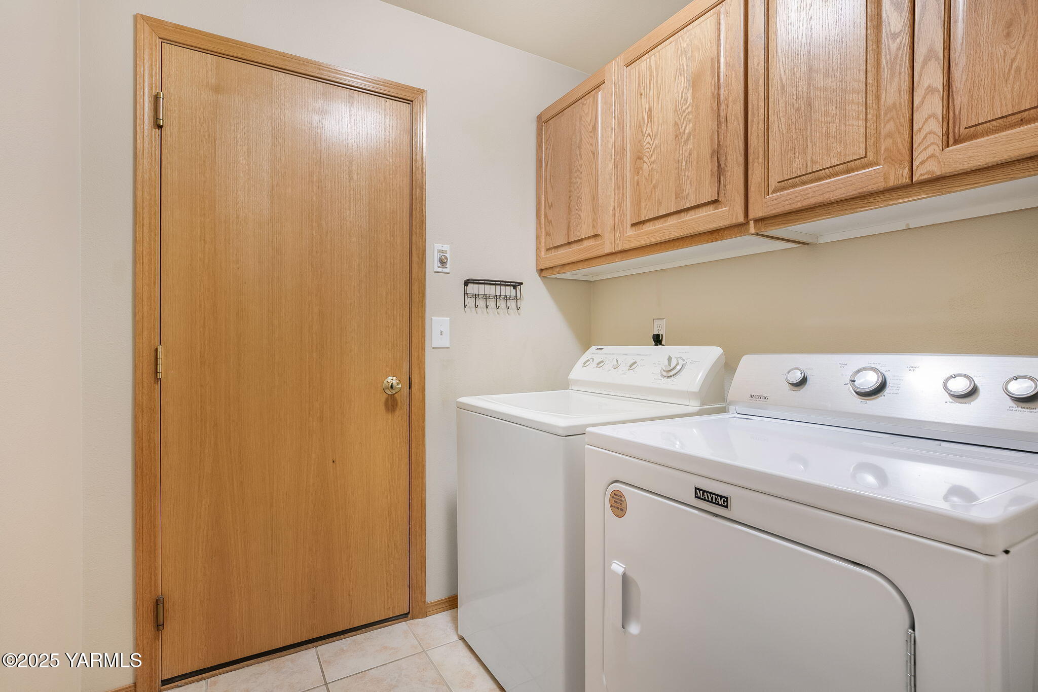 19 N 86th Ave
