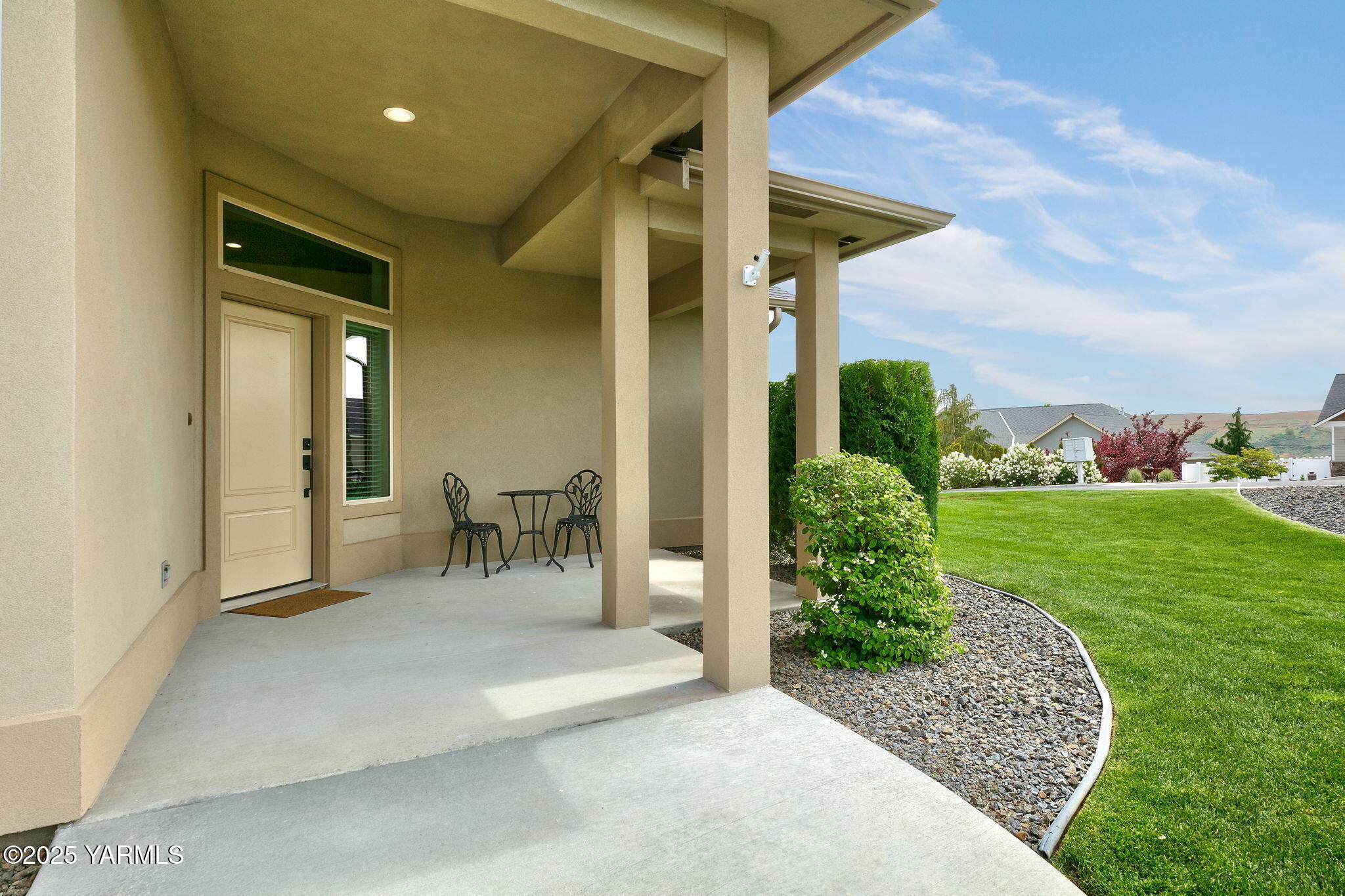 1206 Mayer Ct