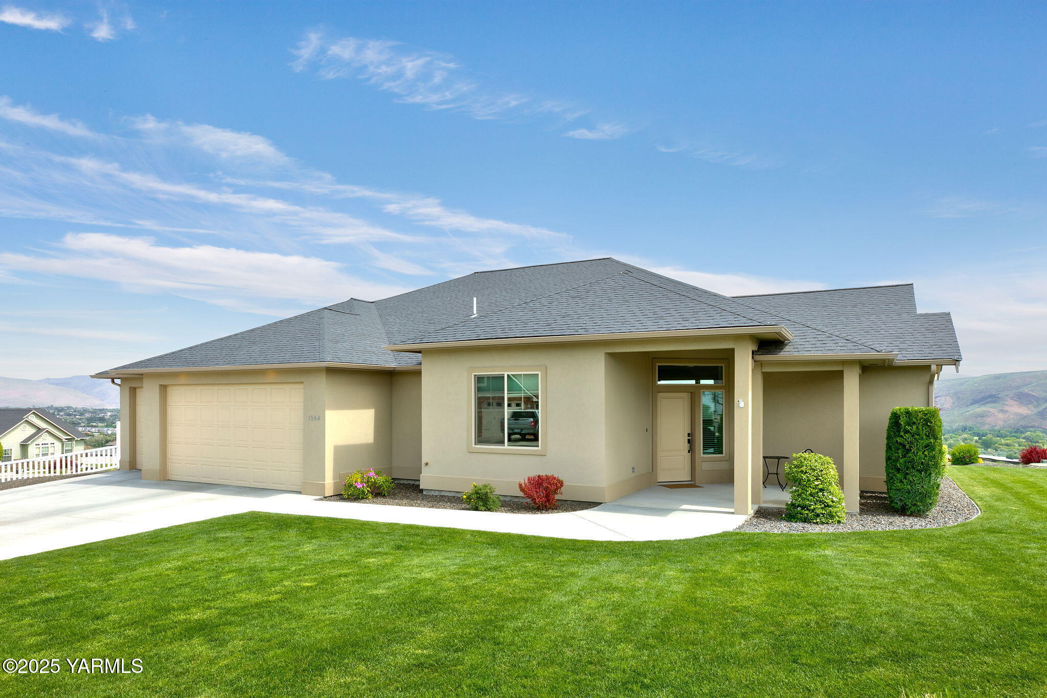1206 Mayer Ct