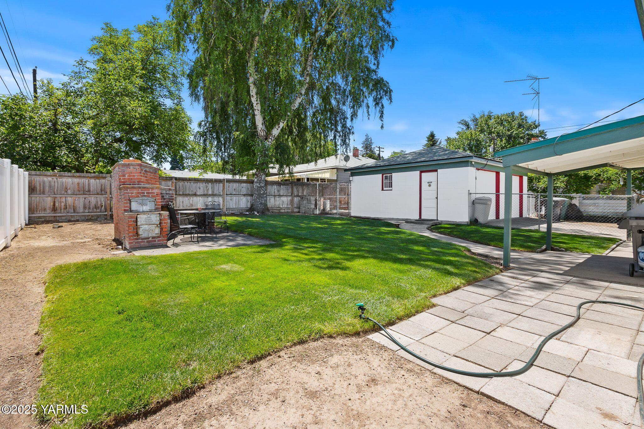3106 Summitview Ave