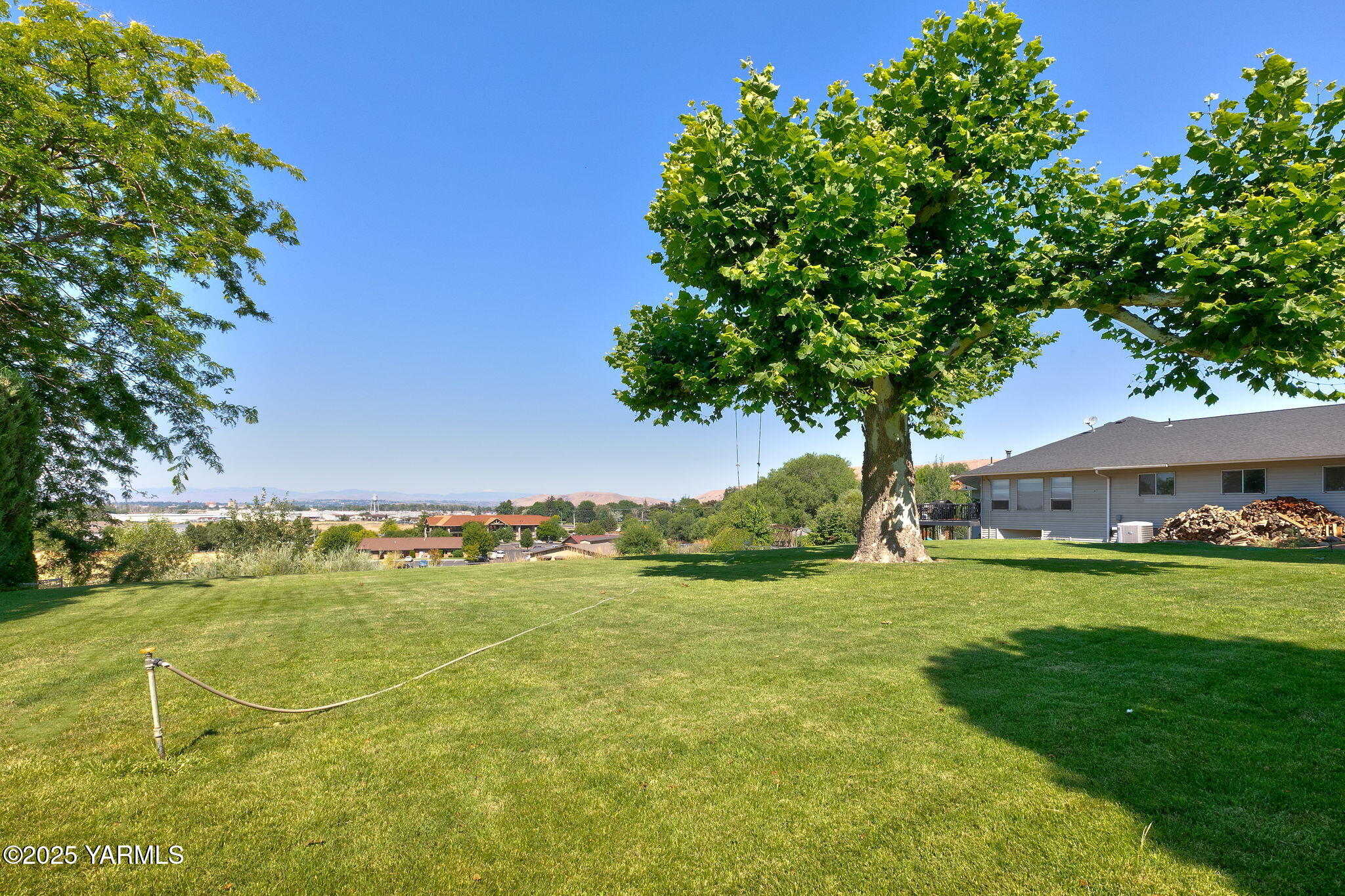 124 Warren Acres Dr
