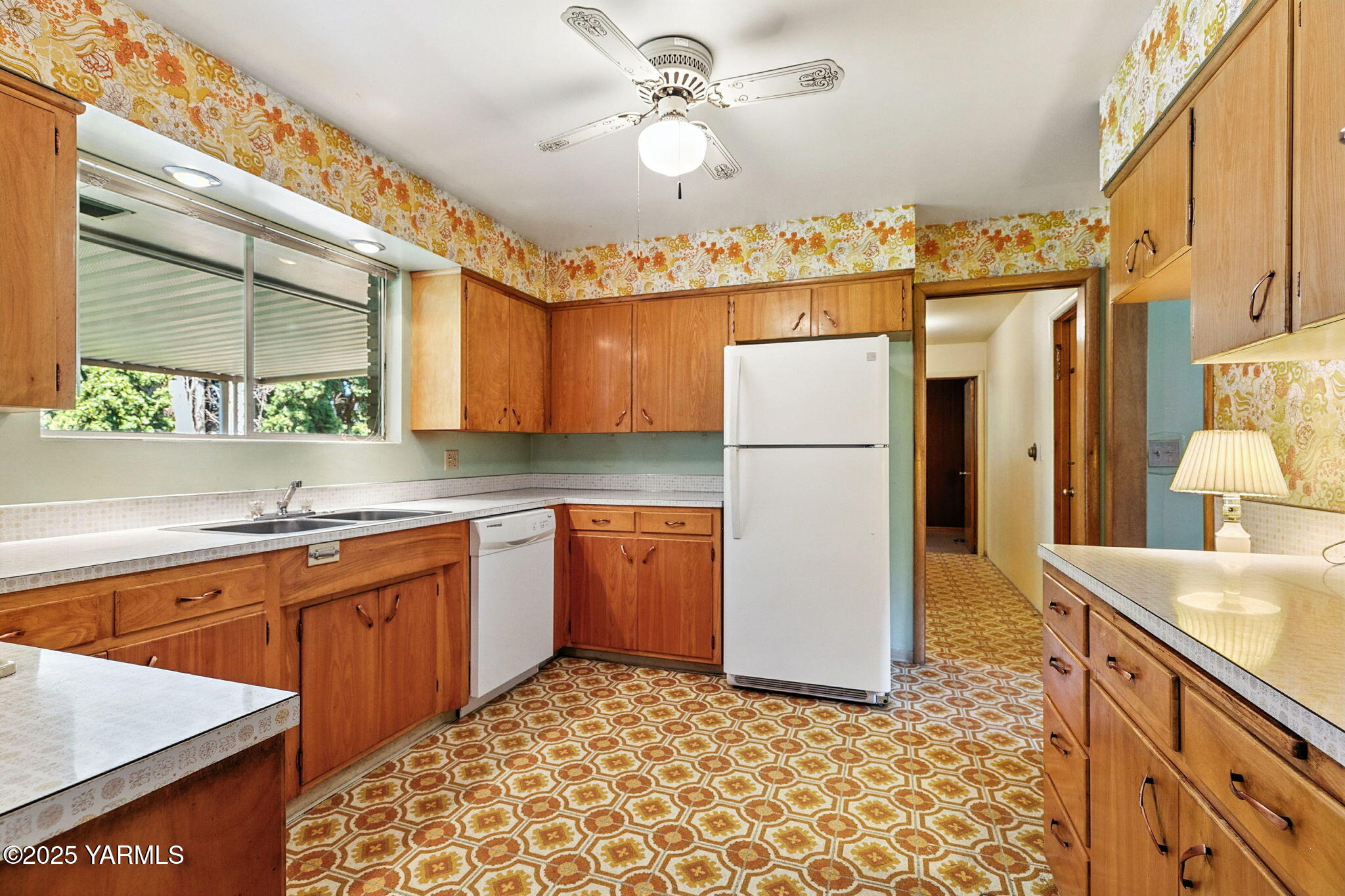 124 Warren Acres Dr