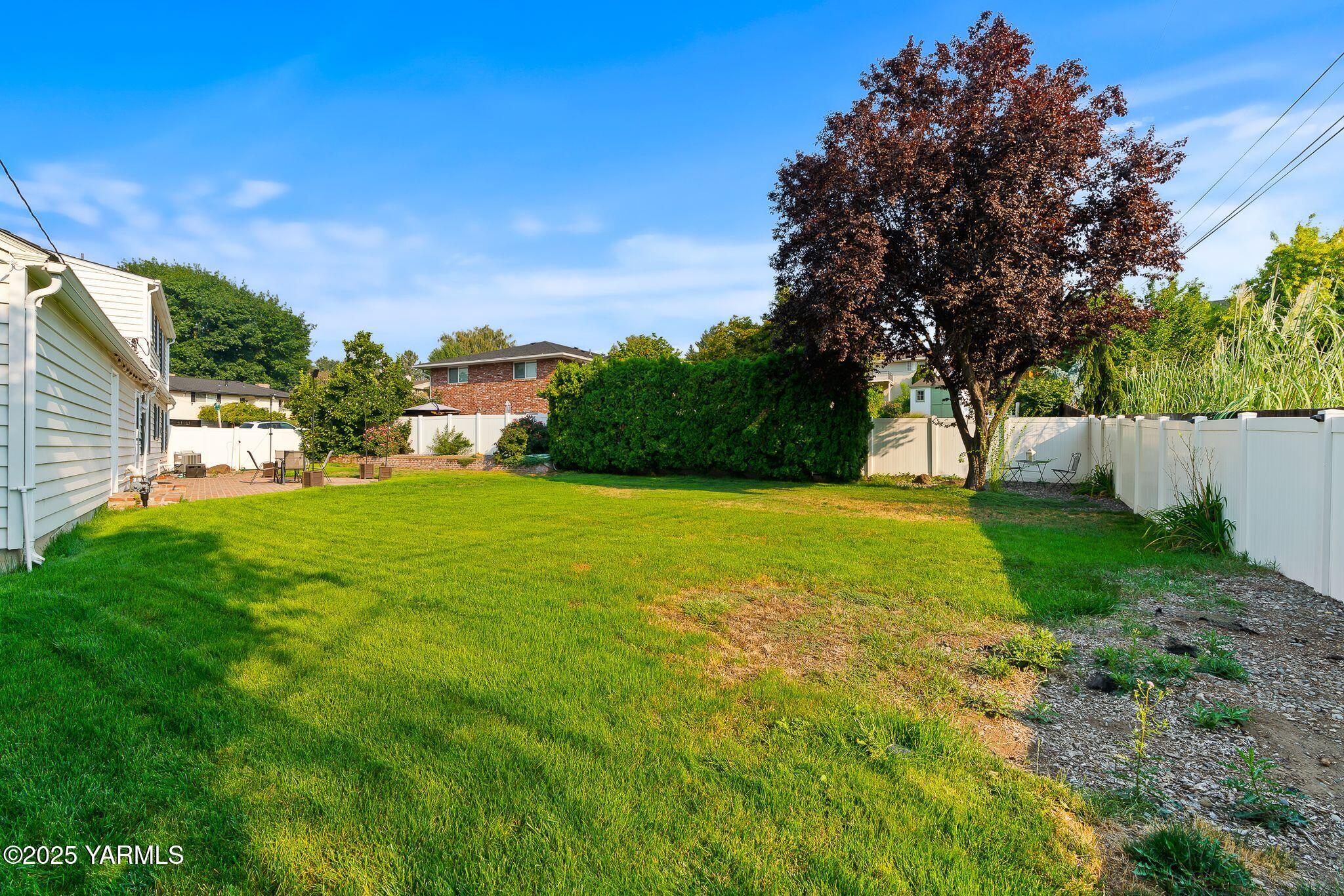3603 W Lincoln Ave