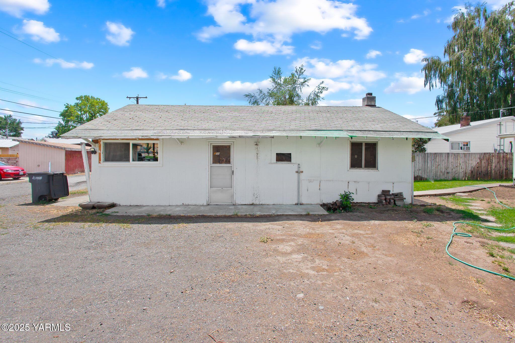 315 Penney Ave