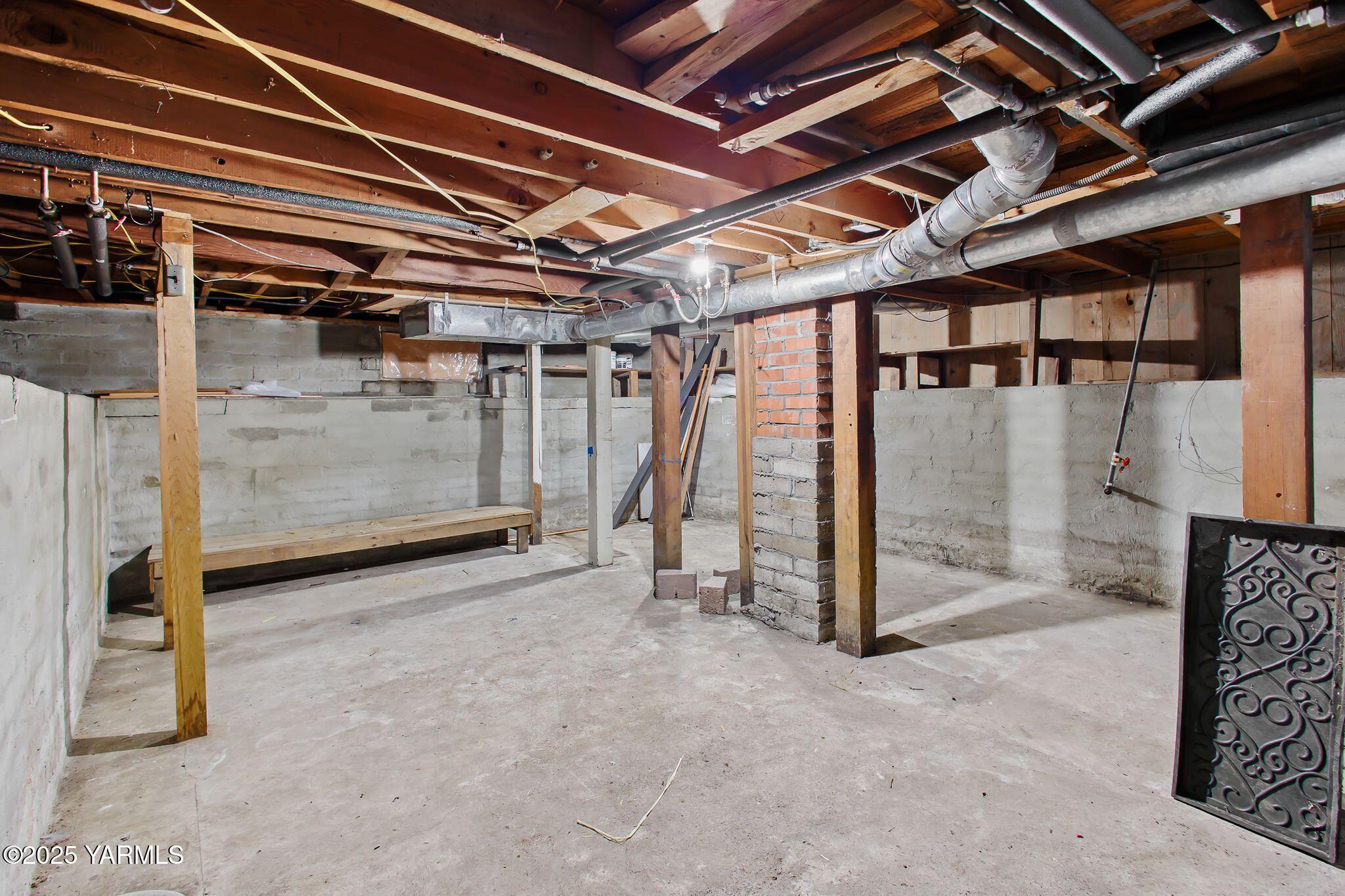 315 Penney Ave