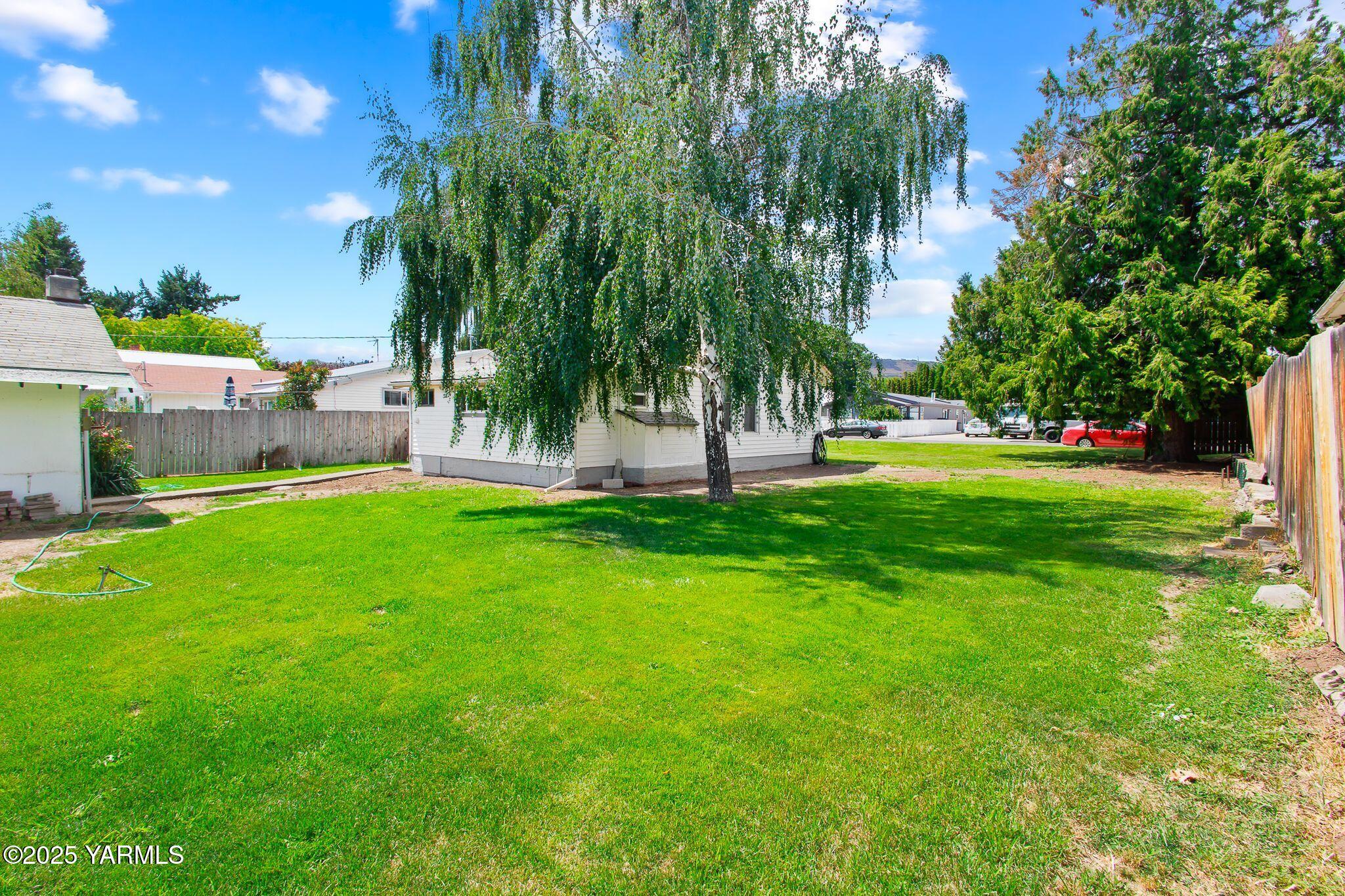 315 Penney Ave