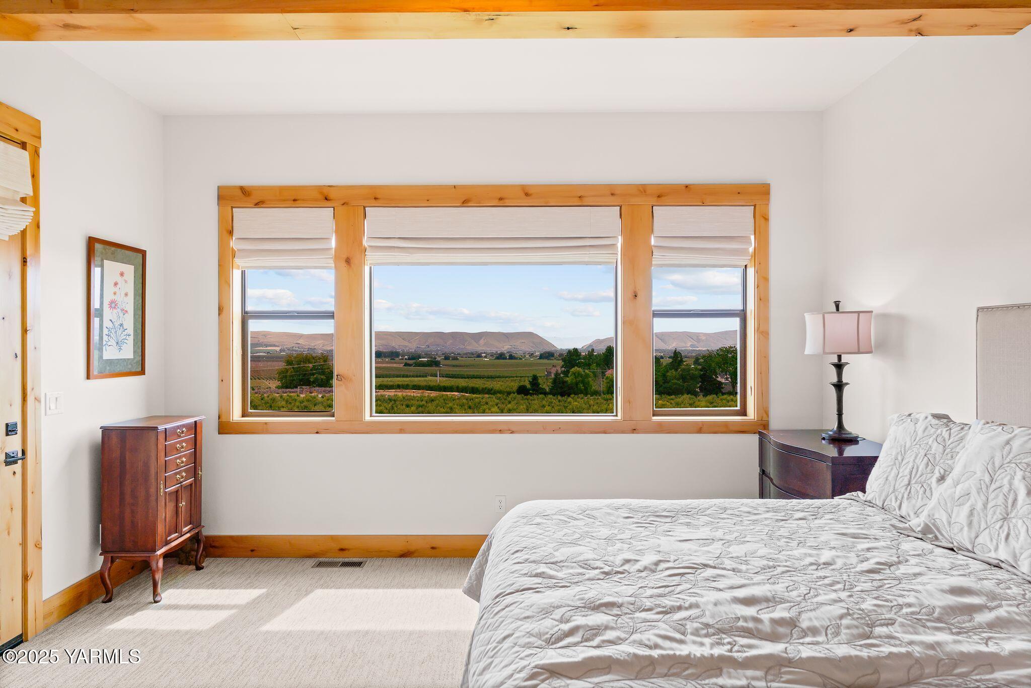 6300 Horizon View Ln