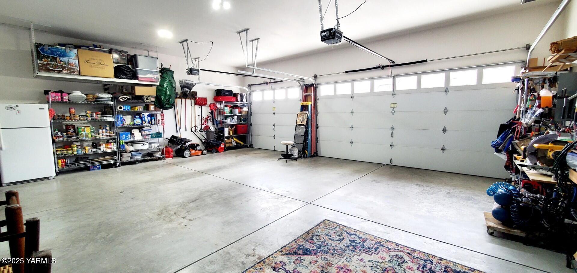 7106 Vista Ridge Ave
