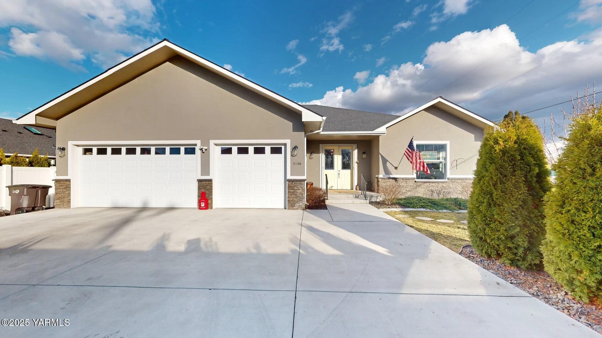 7106 Vista Ridge Ave