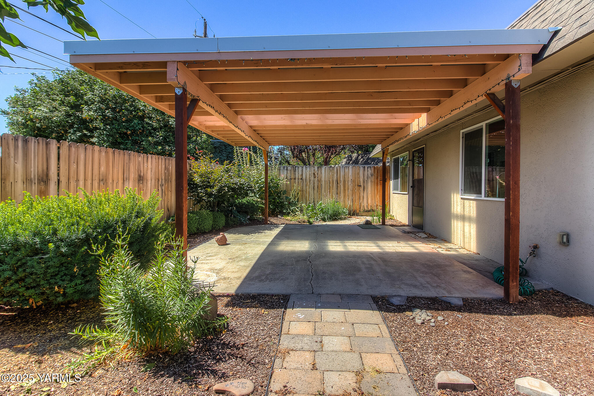 100 N 60th Ave Unit: 15