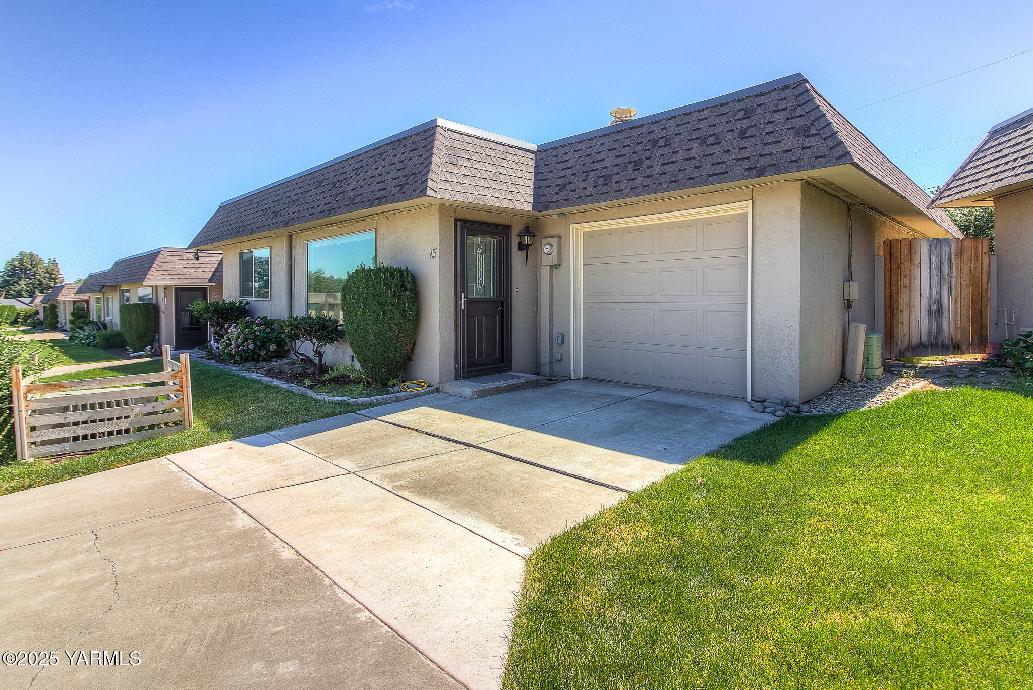 100 N 60th Ave Unit: 15