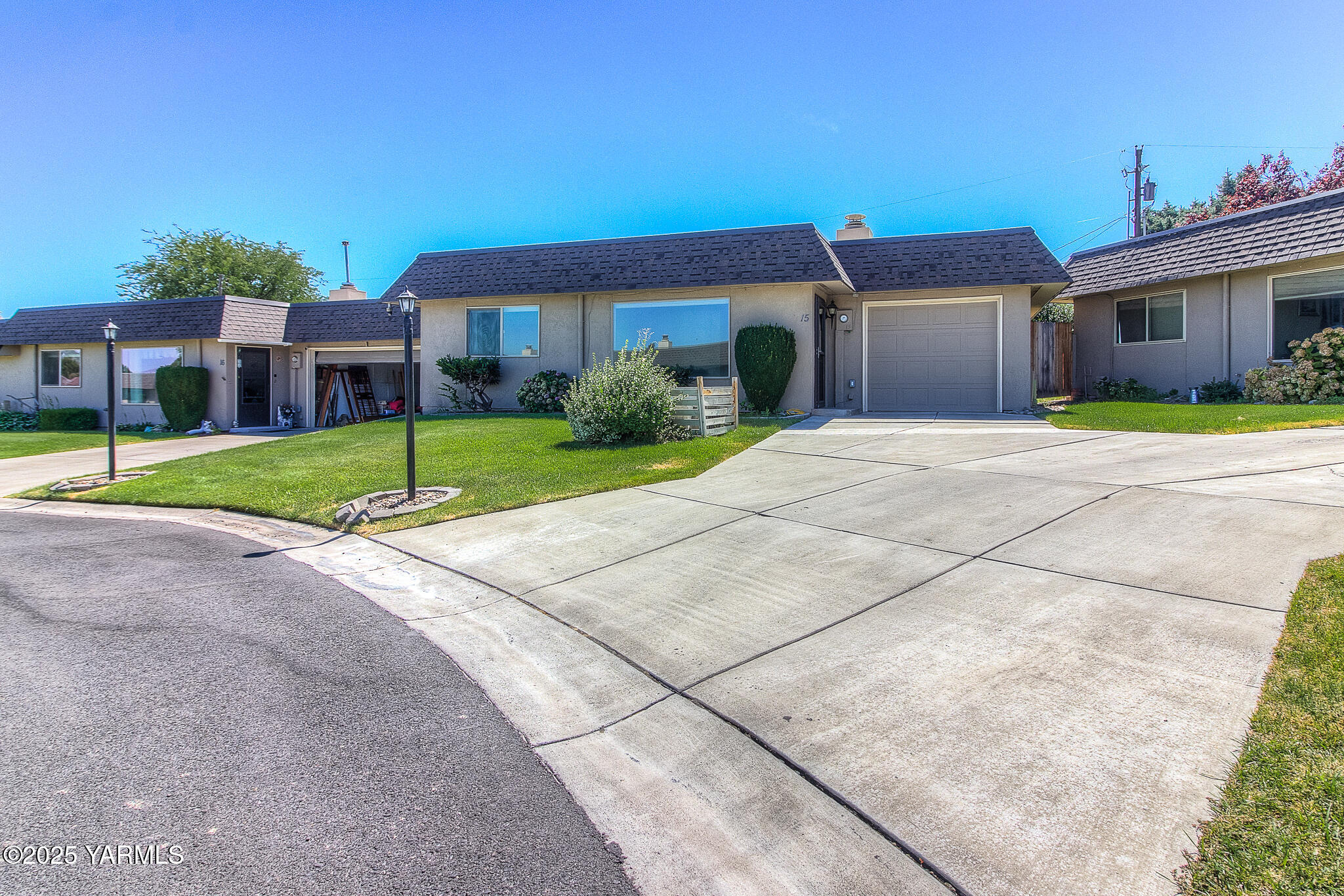 100 N 60th Ave Unit: 15