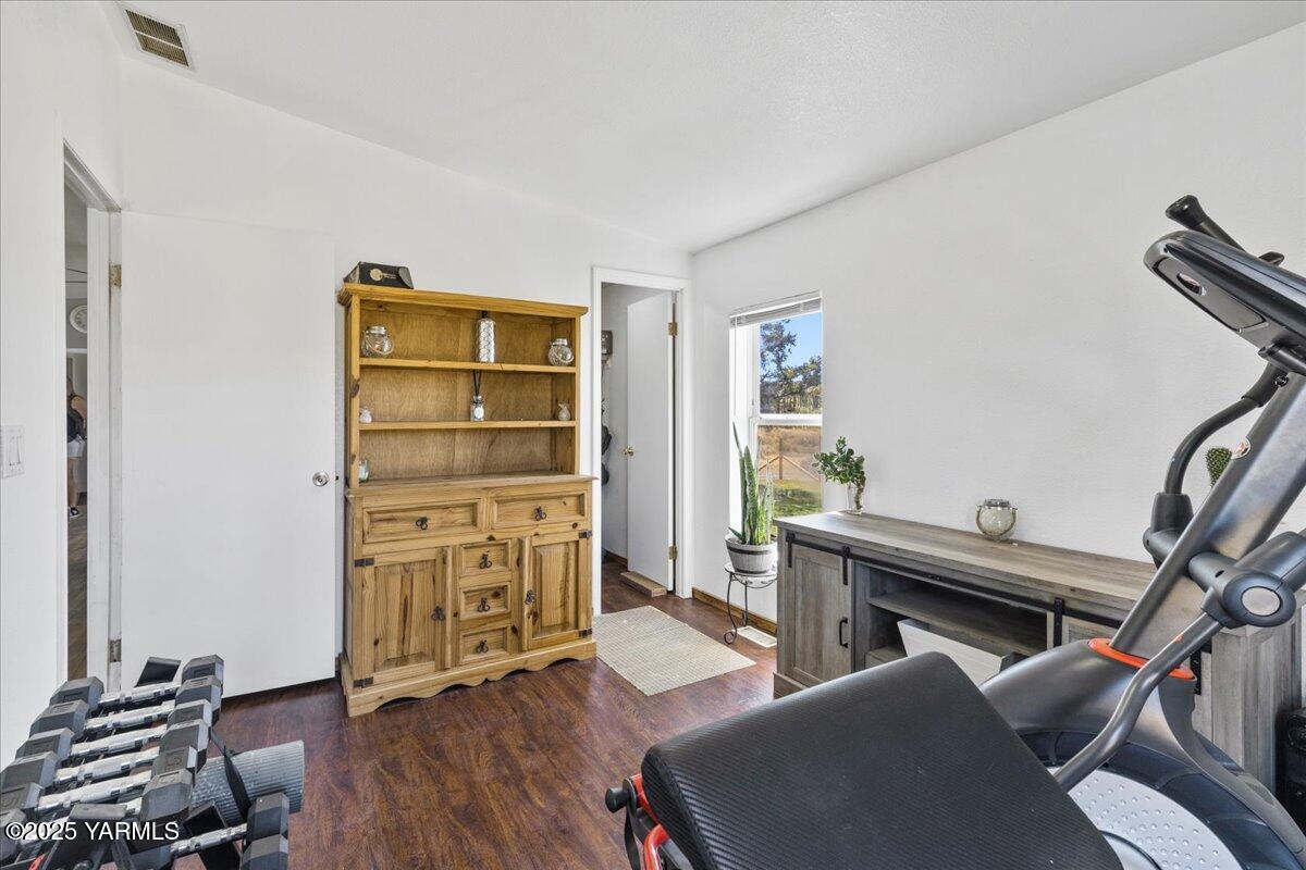641 Moody Rd