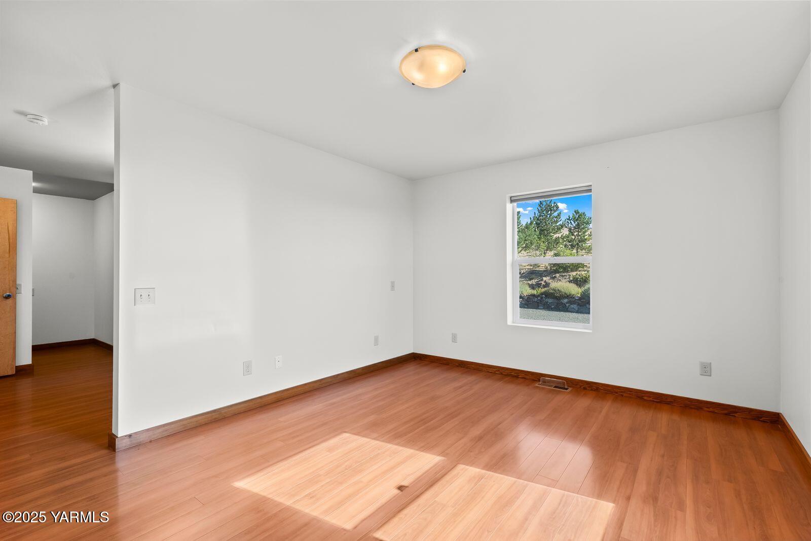 150 N Clark Heights Rd