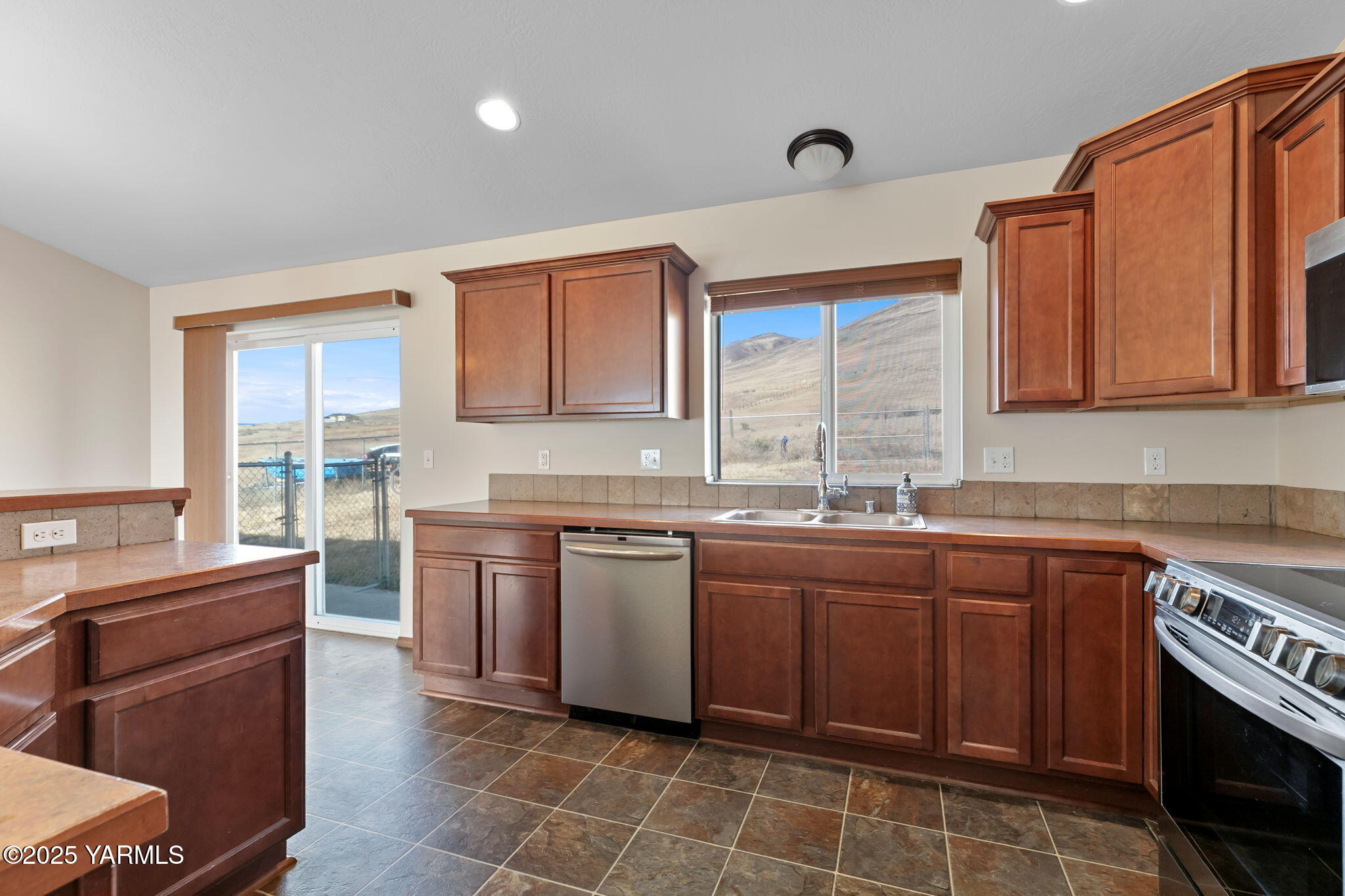 1101 Elk Ridge Ln