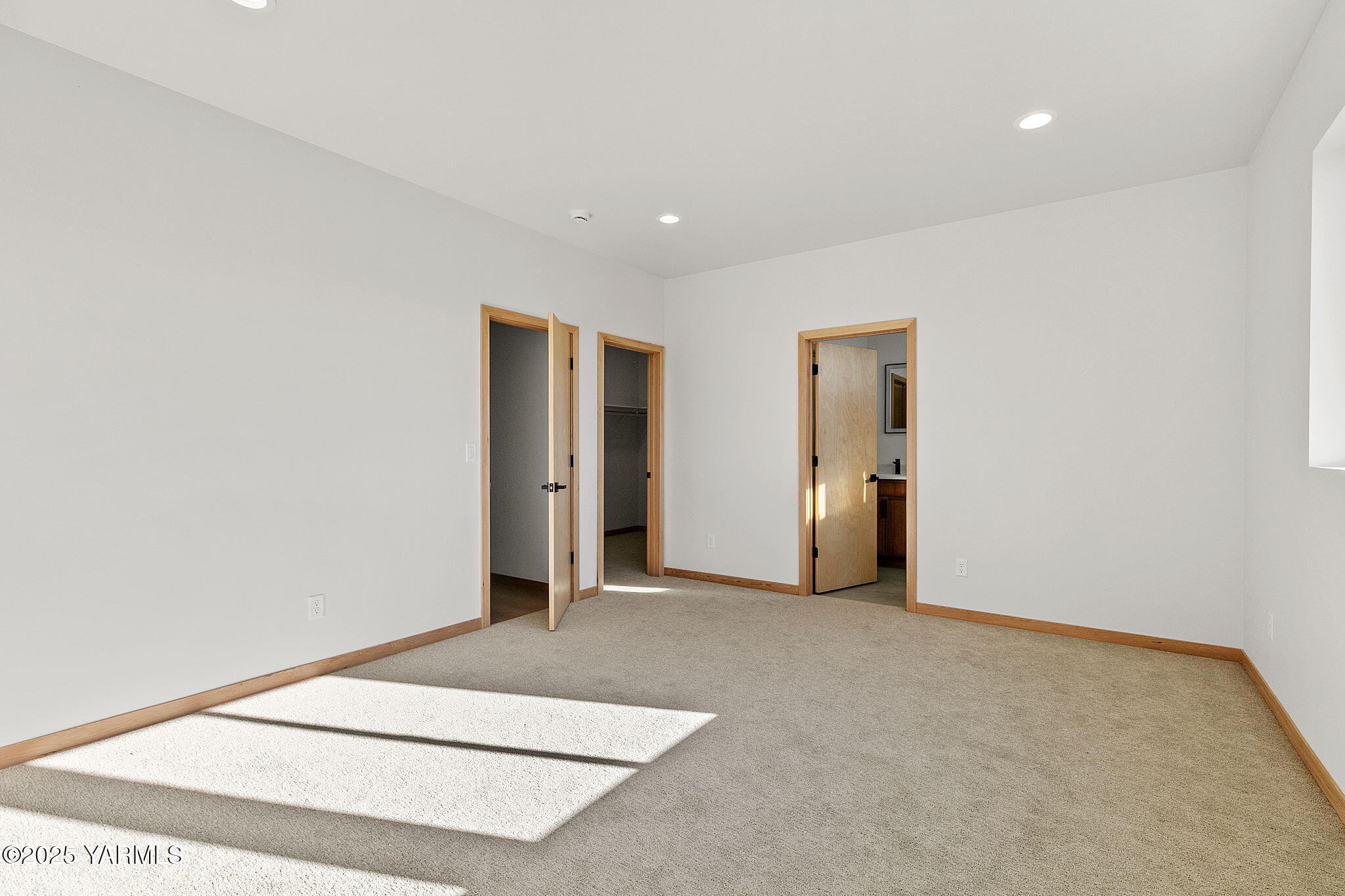 9304 Tieton Dr Unit: 1&2